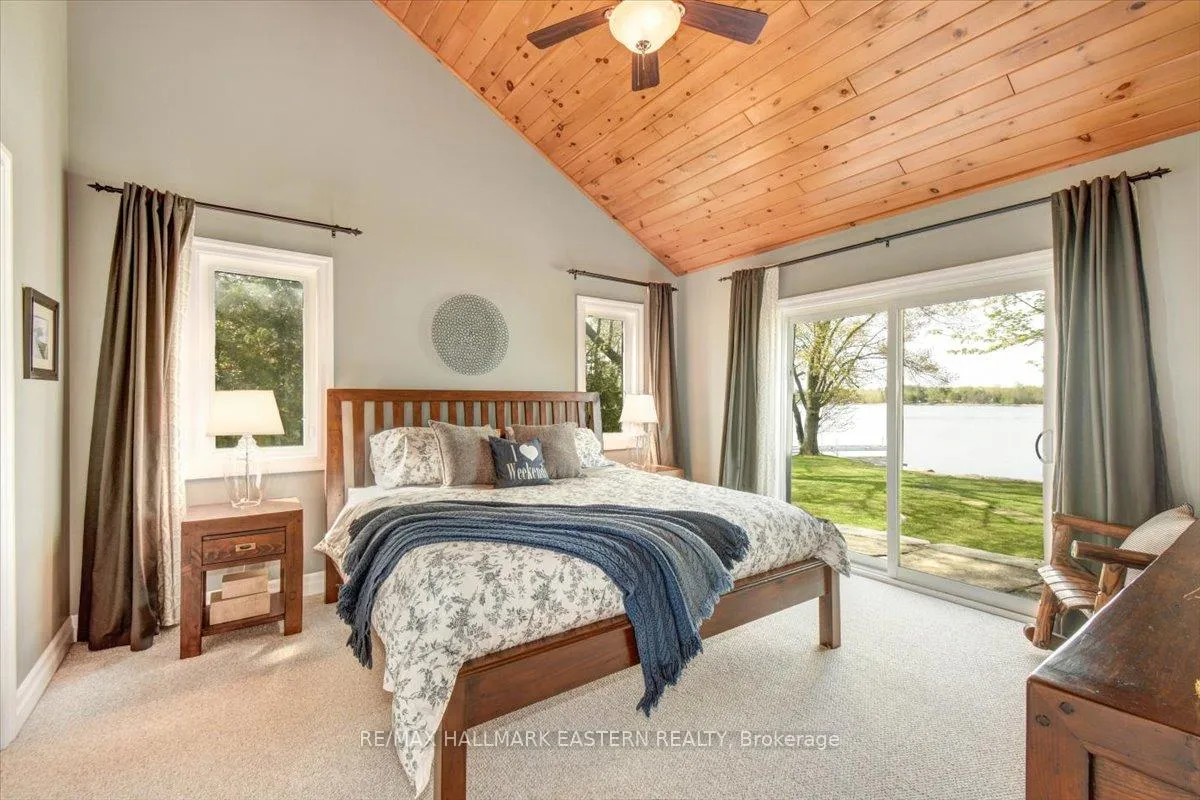 Photo 24 of 43 Lakeshore Boulevard, Selwyn — HOMEH