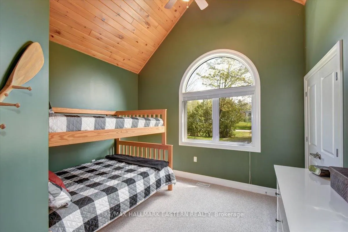 Photo 28 of 43 Lakeshore Boulevard, Selwyn — HOMEH