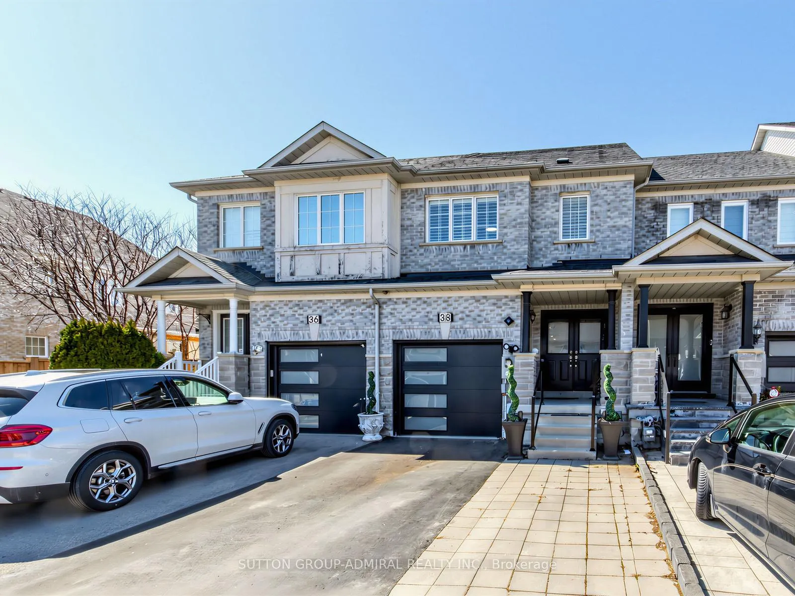 Photo 1 of 38 Elderbrook Crescent, Vaughan, Patterson — HOMEH