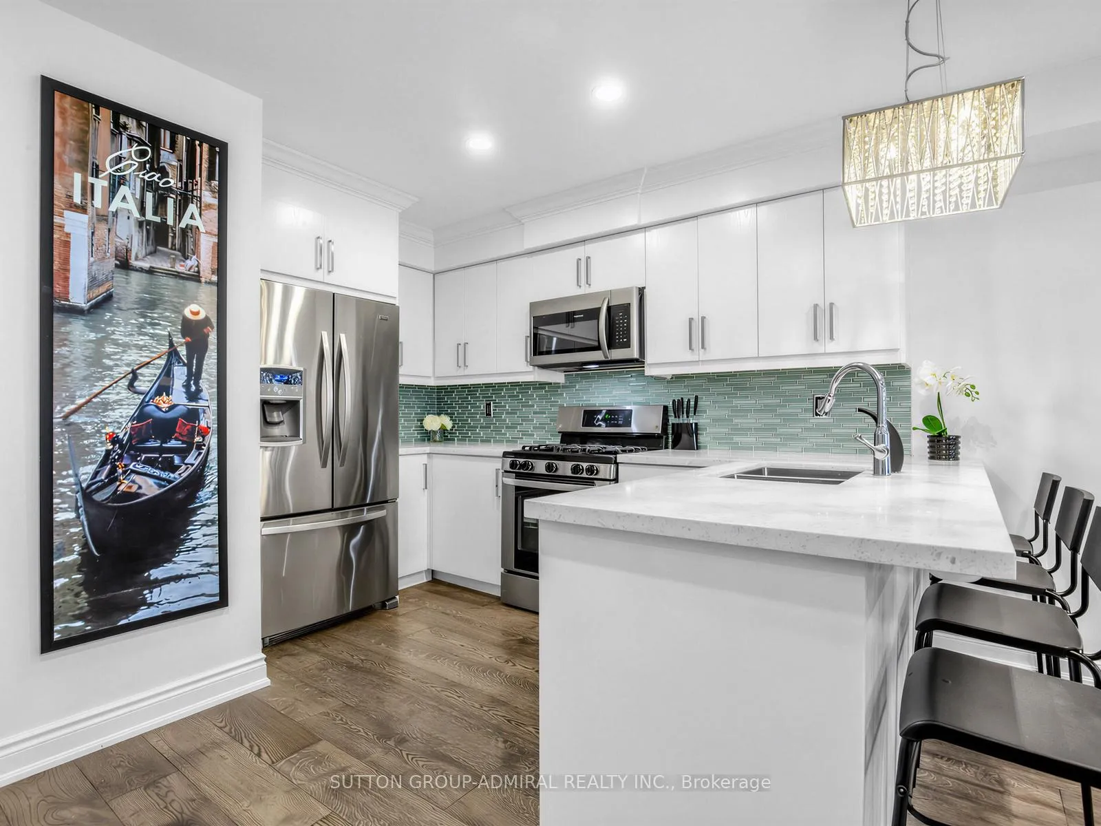 Photo 11 of 38 Elderbrook Crescent, Vaughan, Patterson — HOMEH