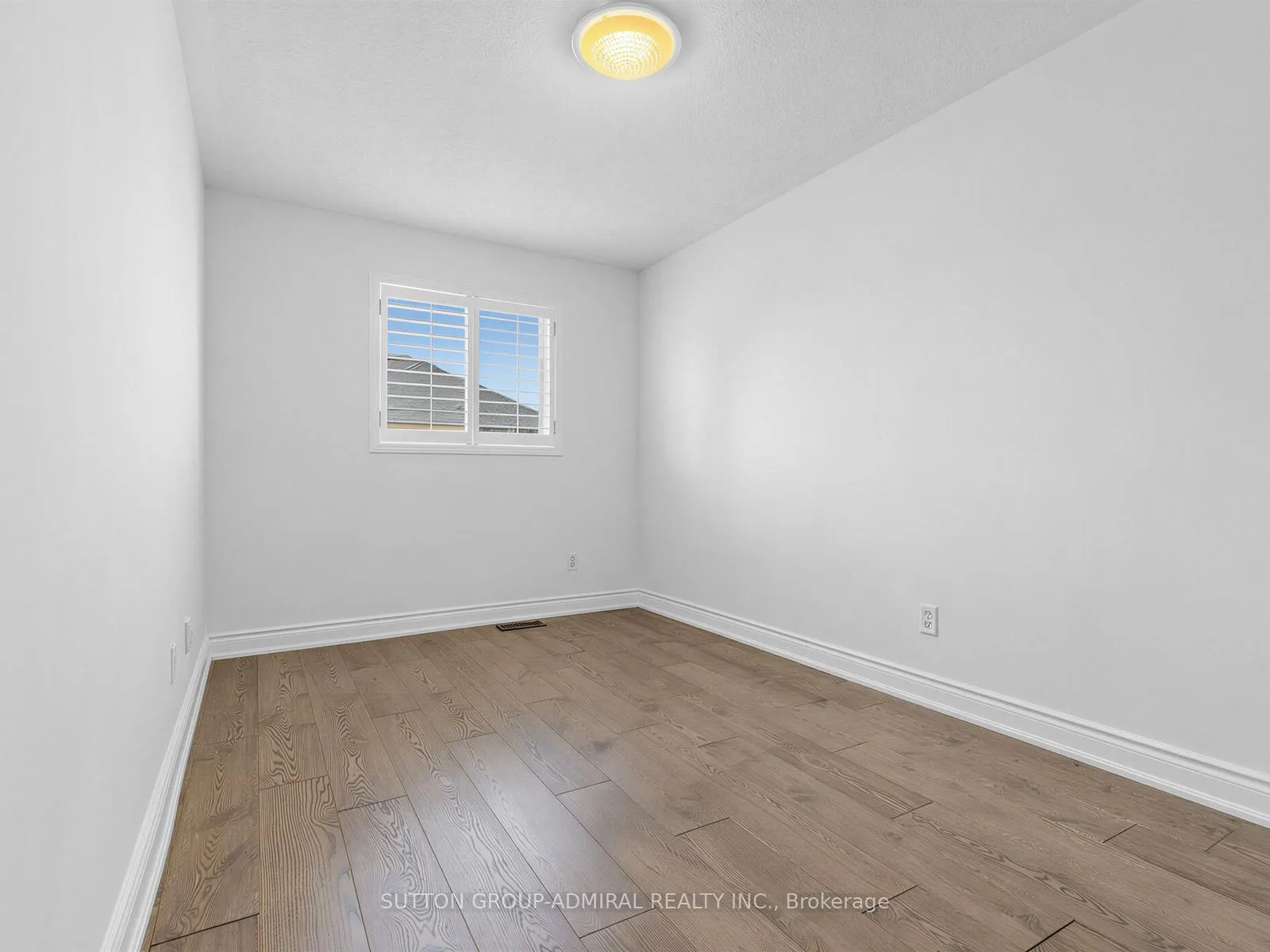 Photo 24 of 38 Elderbrook Crescent, Vaughan, Patterson — HOMEH