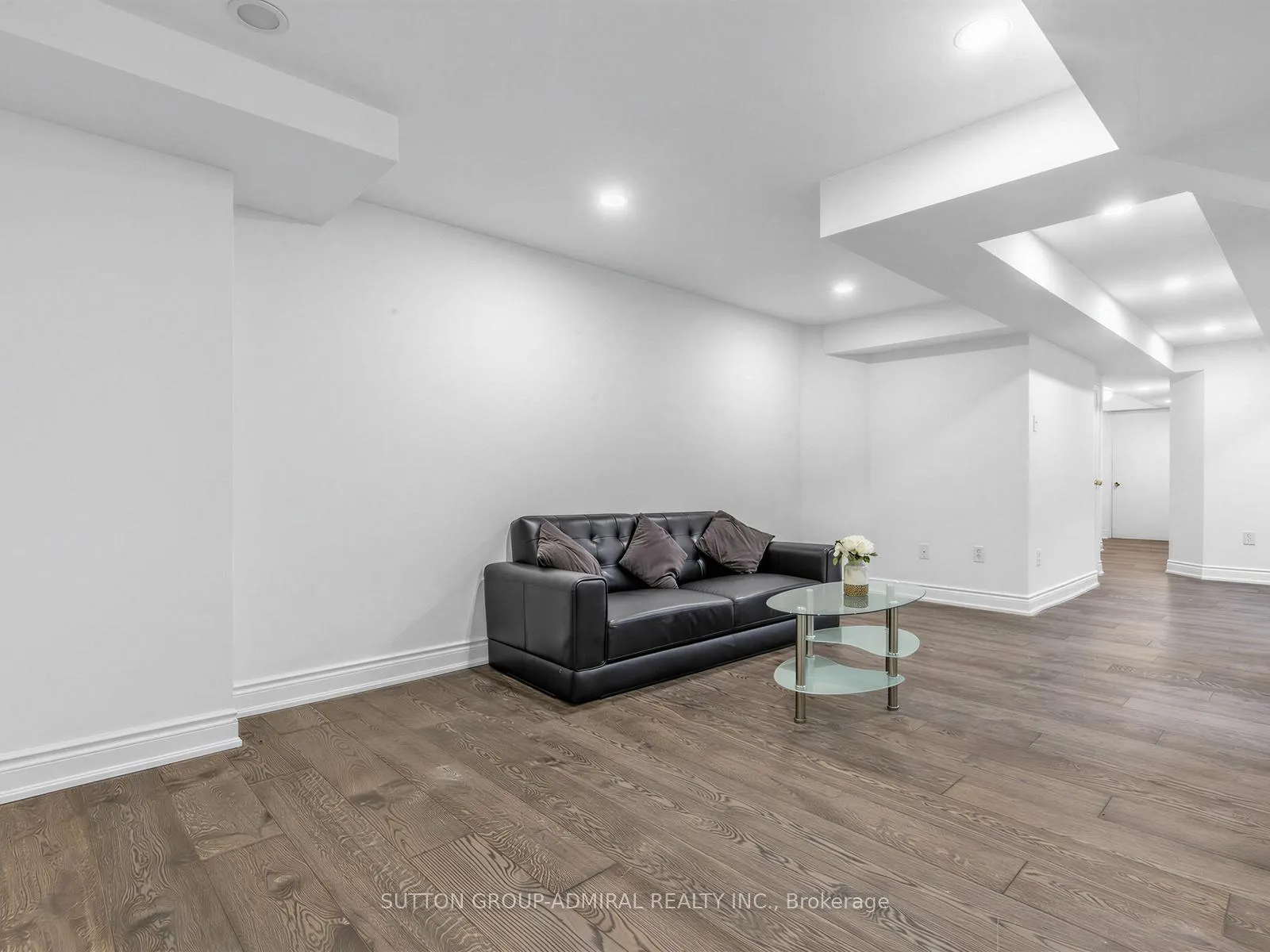 Photo 29 of 38 Elderbrook Crescent, Vaughan, Patterson — HOMEH