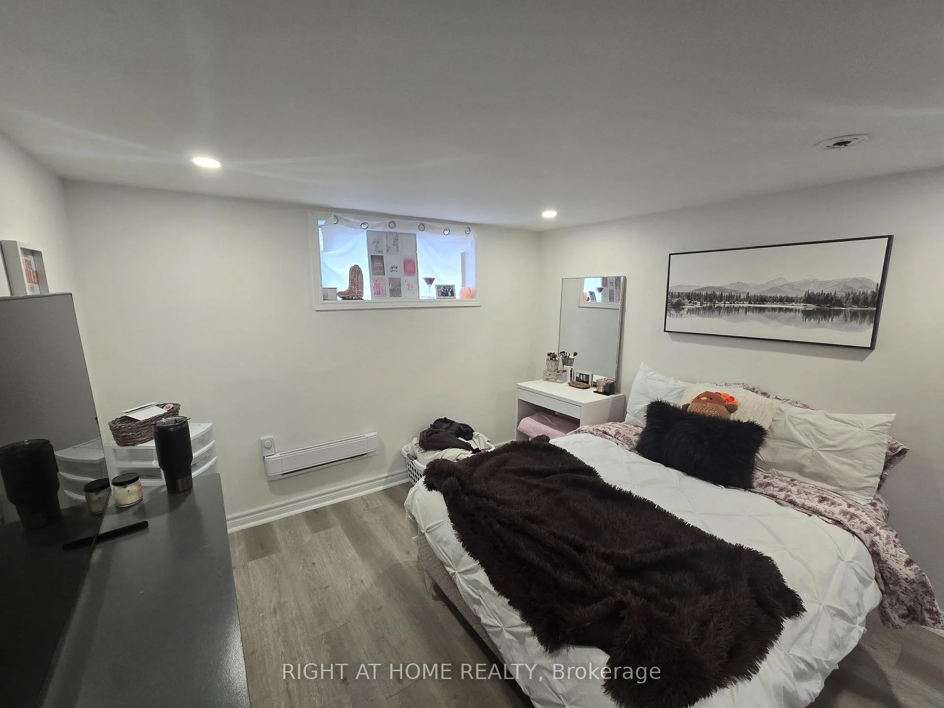 Photo 14 of Unit 3, 18 Ewing Street, Halton Hills, Georgetown — HOMEH