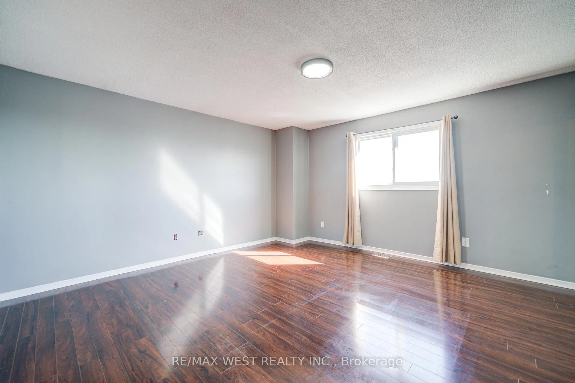 Photo 17 of 1648 Pepperwood Gate, Pickering, Brock Ridge — HOMEH