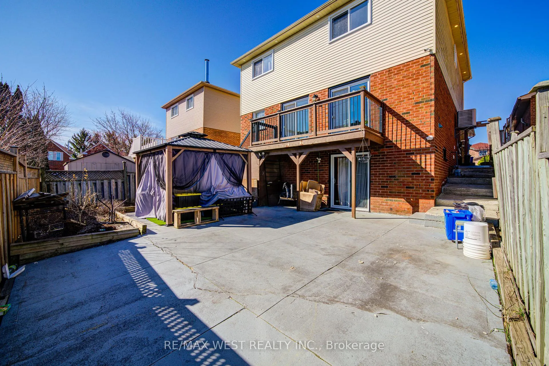 Photo 20 of 1648 Pepperwood Gate, Pickering, Brock Ridge — HOMEH