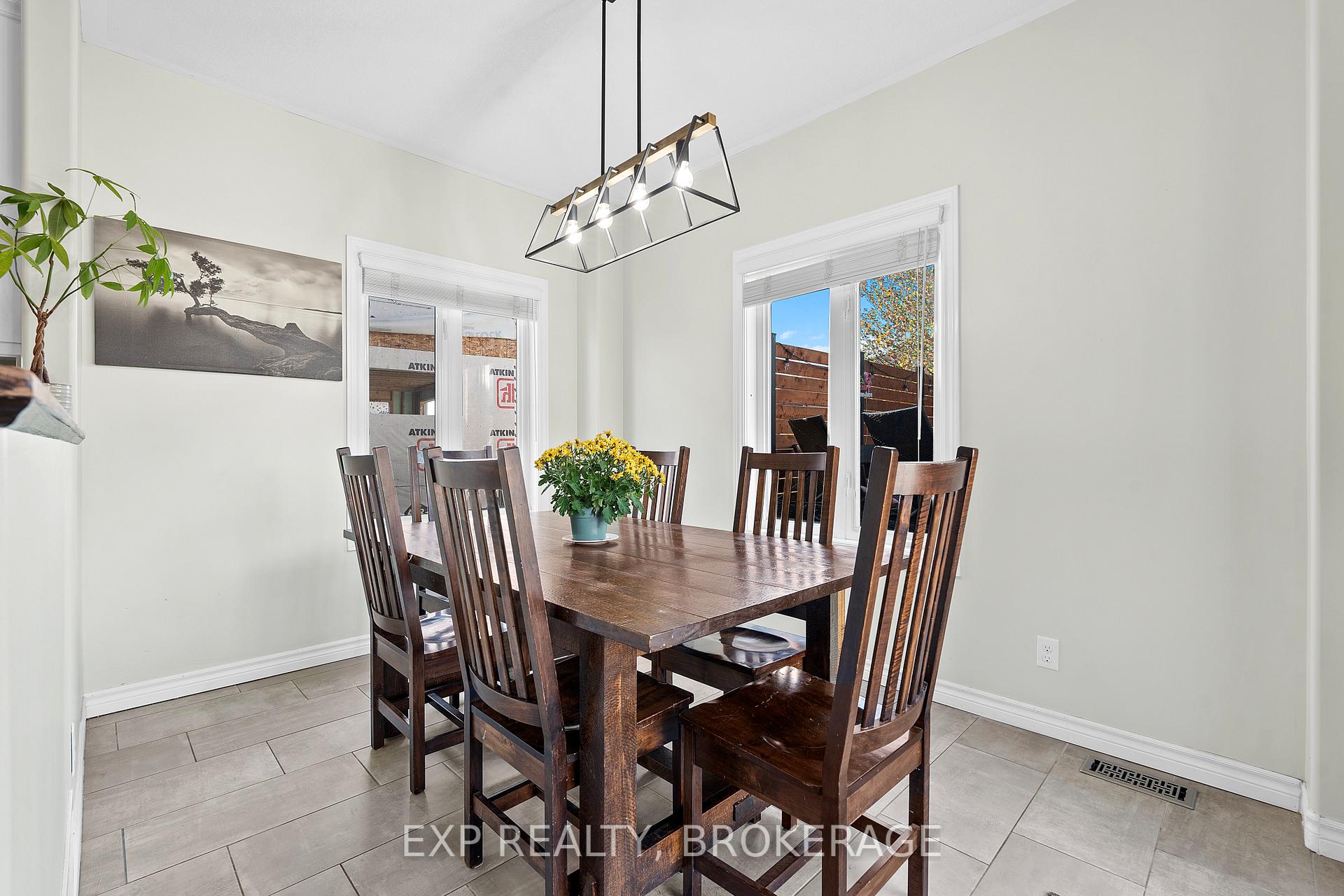 Photo 16 of 120 McDONOUGH Crescent, Loyalist, Amherstview — HOMEH