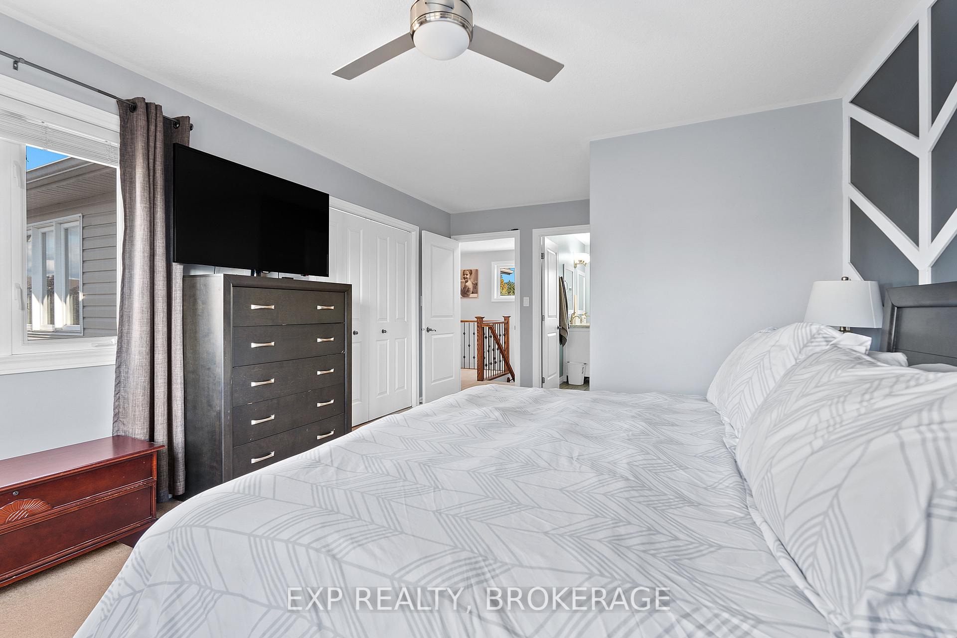 Photo 21 of 120 McDONOUGH Crescent, Loyalist, Amherstview — HOMEH