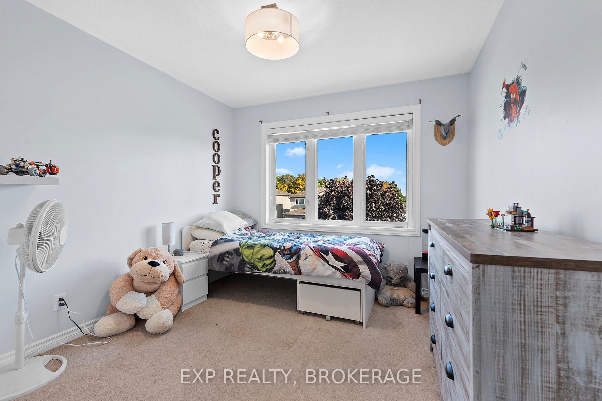 Photo 26 of 120 McDONOUGH Crescent, Loyalist, Amherstview — HOMEH