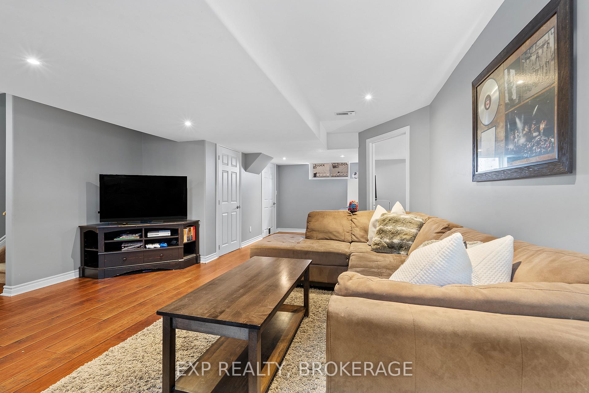 Photo 28 of 120 McDONOUGH Crescent, Loyalist, Amherstview — HOMEH