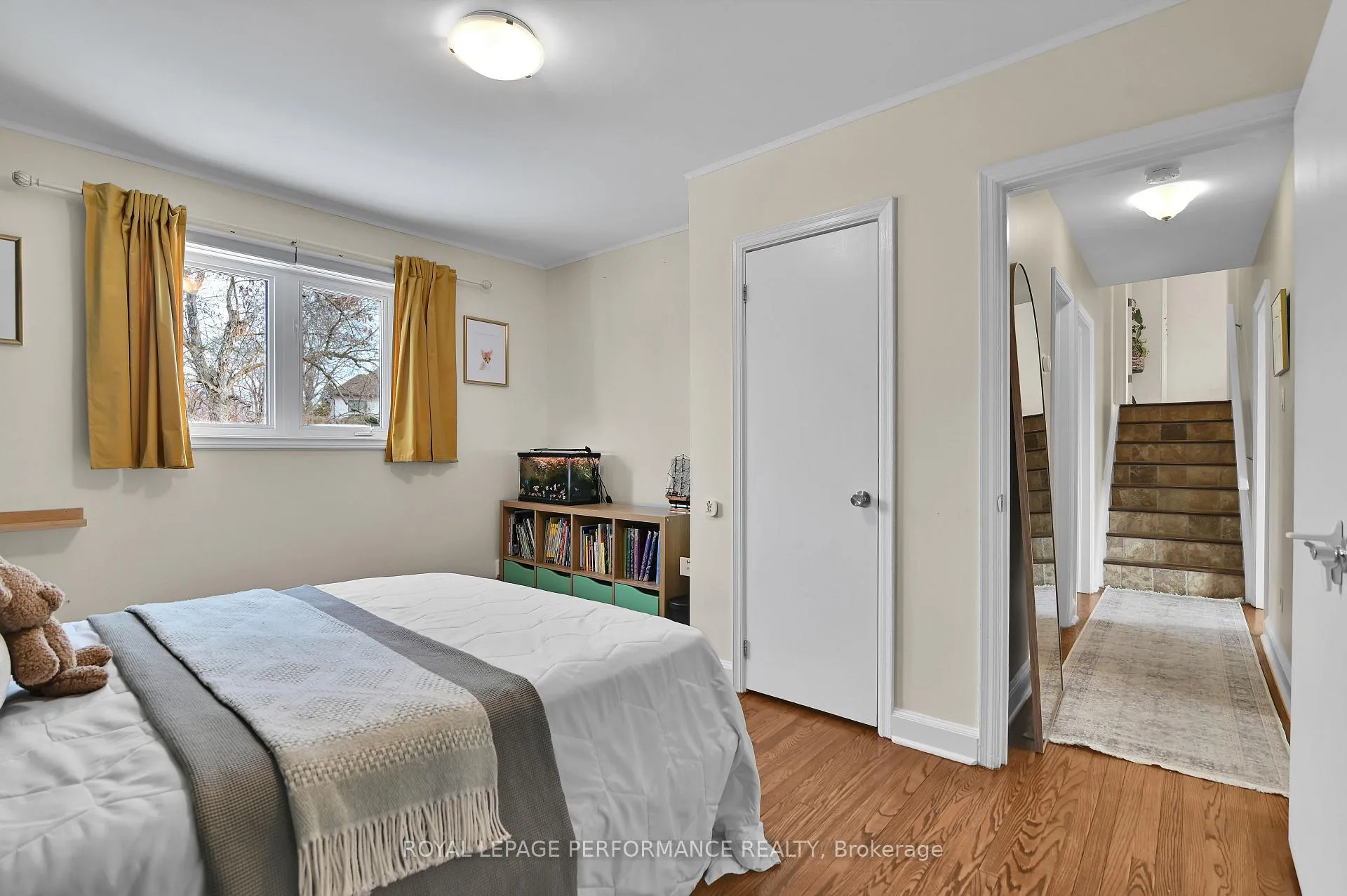Photo 16 of 57 Palsen Street, Ottawa, Meadowlands/Crestview — HOMEH