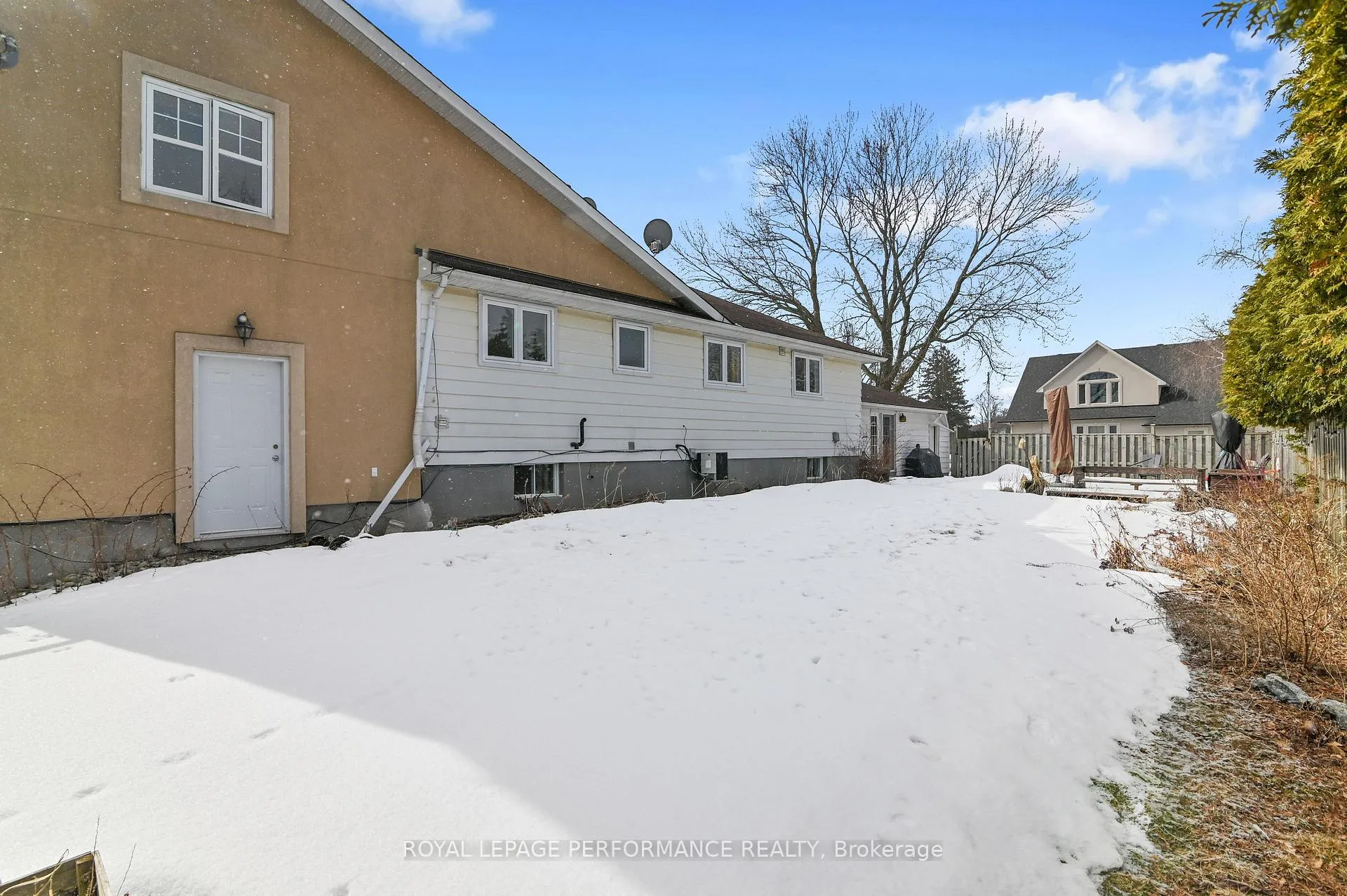 Photo 32 of 57 Palsen Street, Ottawa, Meadowlands/Crestview — HOMEH