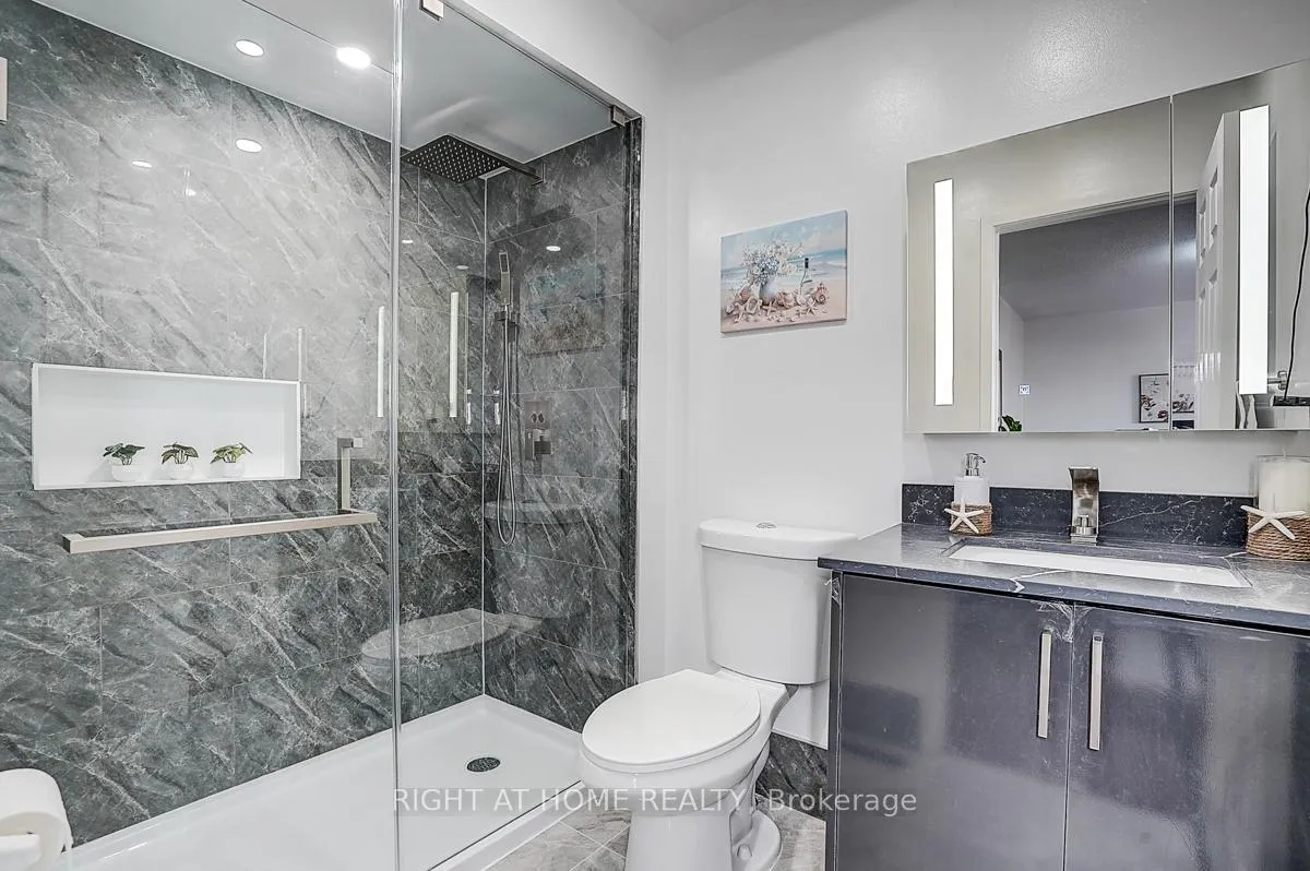 Photo 25 of 32 Macauley Drive, Markham, Aileen-Willowbrook — HOMEH