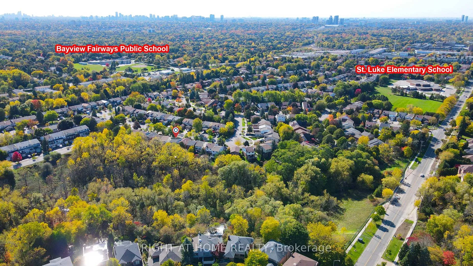 Photo 39 of 32 Macauley Drive, Markham, Aileen-Willowbrook — HOMEH