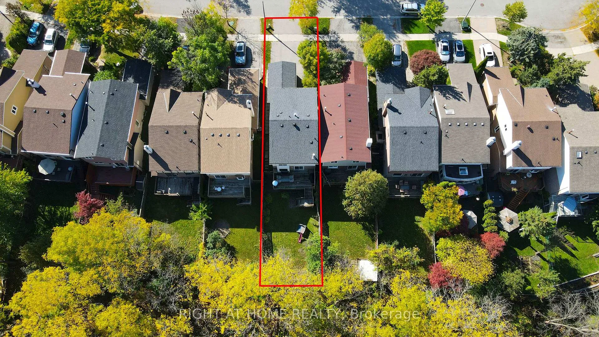 Photo 40 of 32 Macauley Drive, Markham, Aileen-Willowbrook — HOMEH