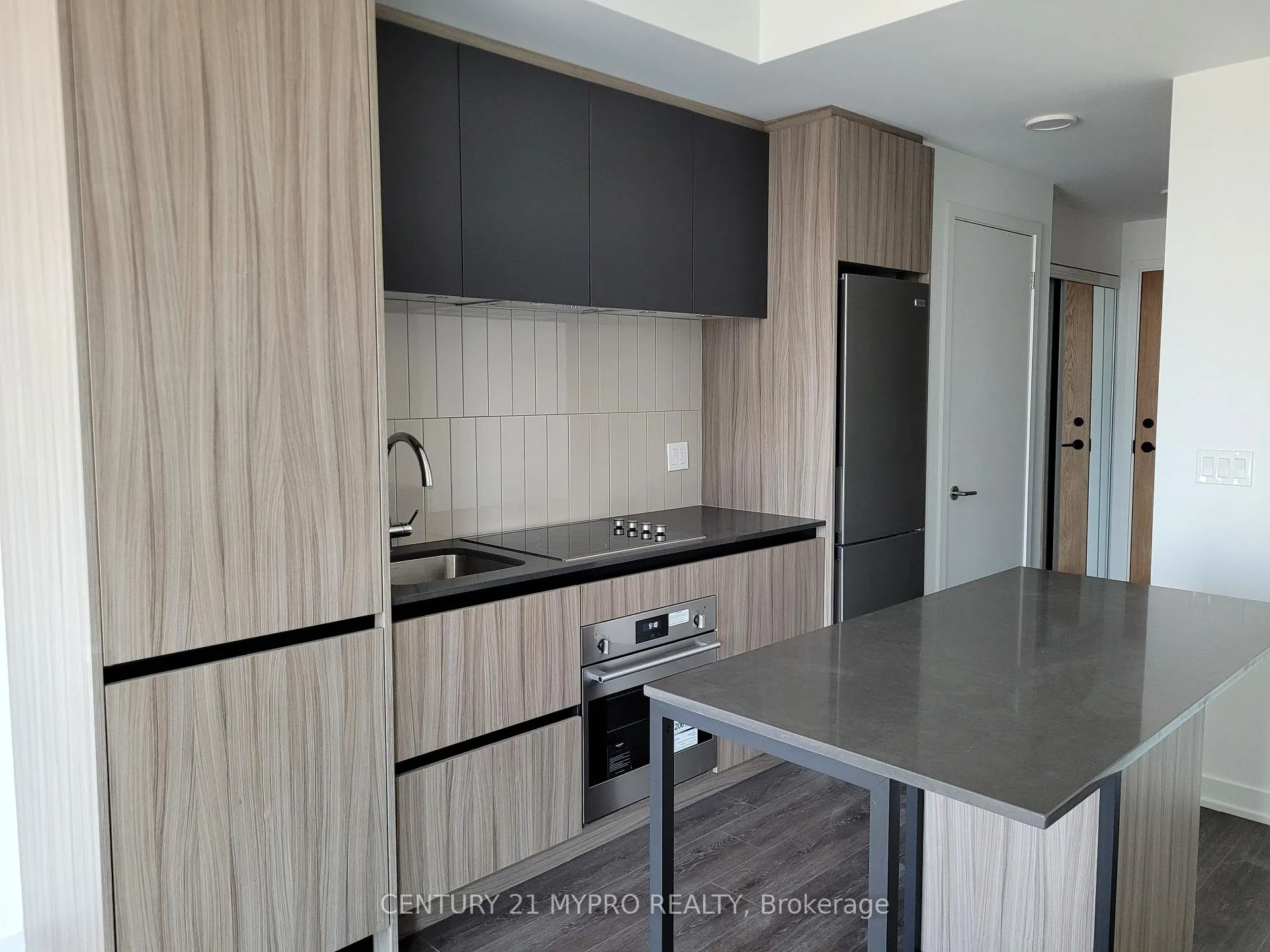 Photo 6 of Unit 1012, 7950 Bathurst Street, Vaughan, Beverley Glen — HOMEH