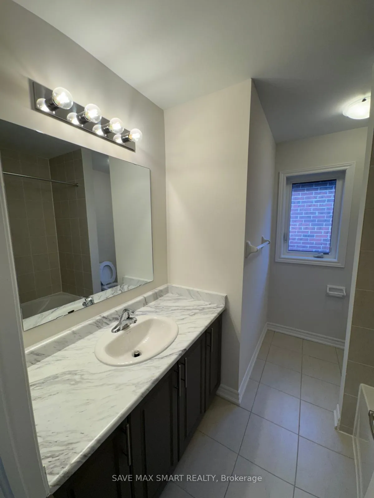 Photo 12 of 5 Huntsworth Avenue, Thorold, Thorold Downtown — HOMEH