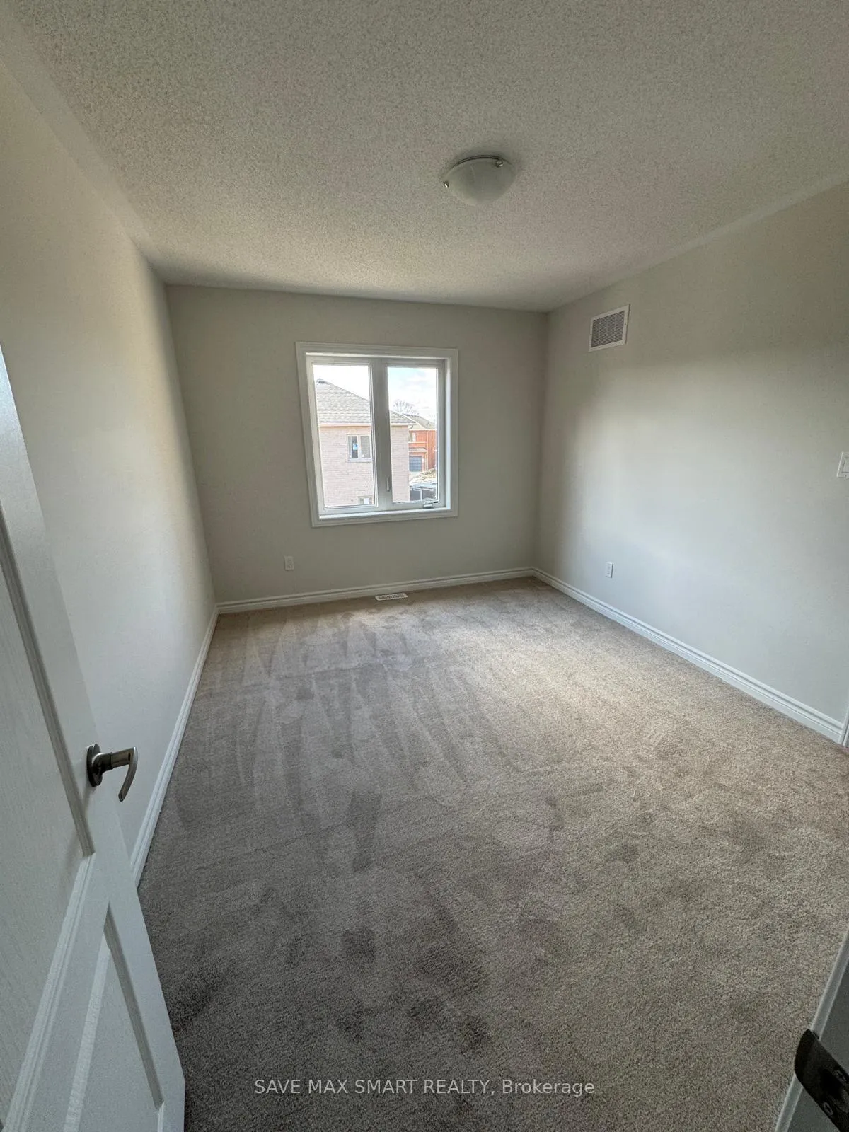 Photo 13 of 5 Huntsworth Avenue, Thorold, Thorold Downtown — HOMEH