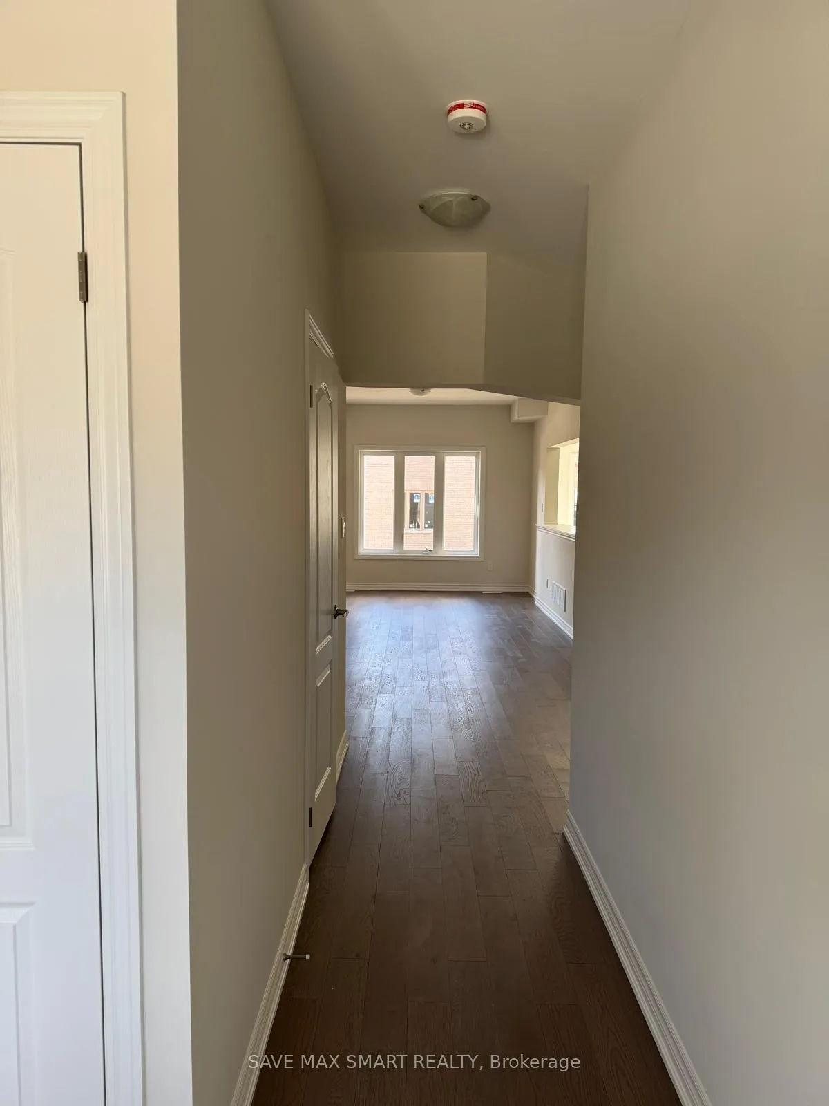 Photo 14 of 5 Huntsworth Avenue, Thorold, Thorold Downtown — HOMEH