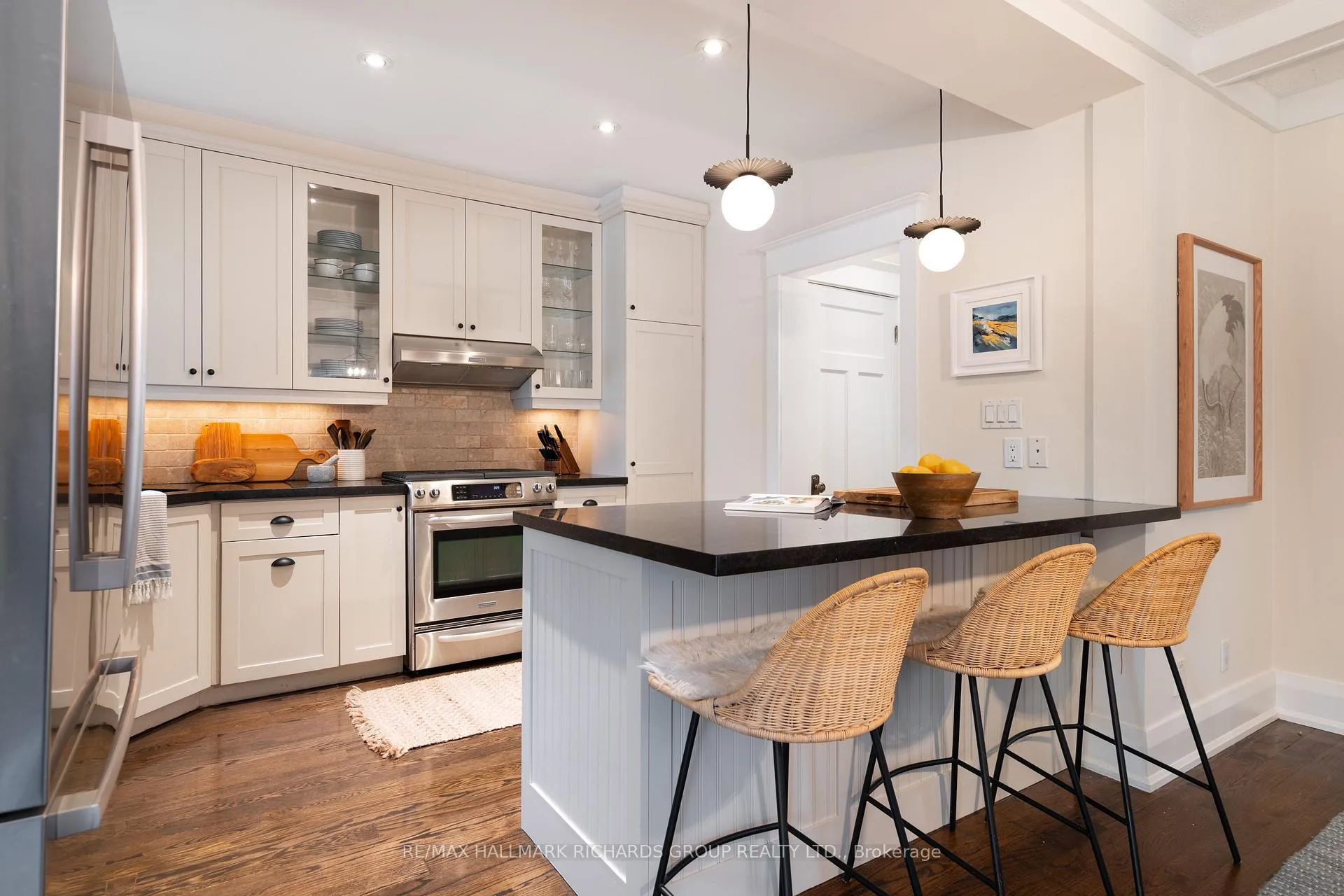 Photo 8 of 152 Hammersmith Avenue, Toronto, The Beaches — HOMEH