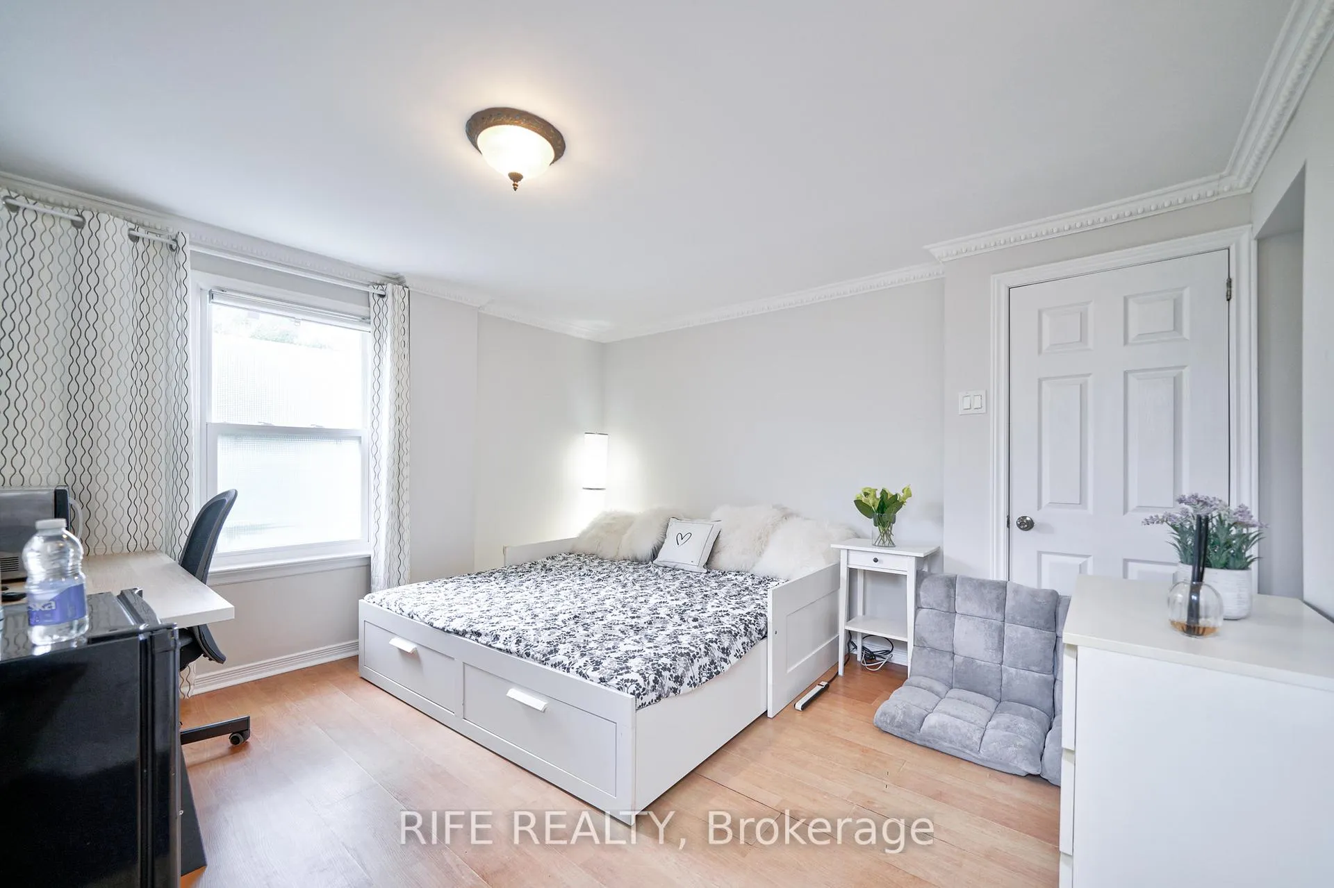 Photo 1 of Unit Studio Unit, 239 Crestwood Road, Vaughan, Crestwood-Springfarm-Yorkhill — HOMEH
