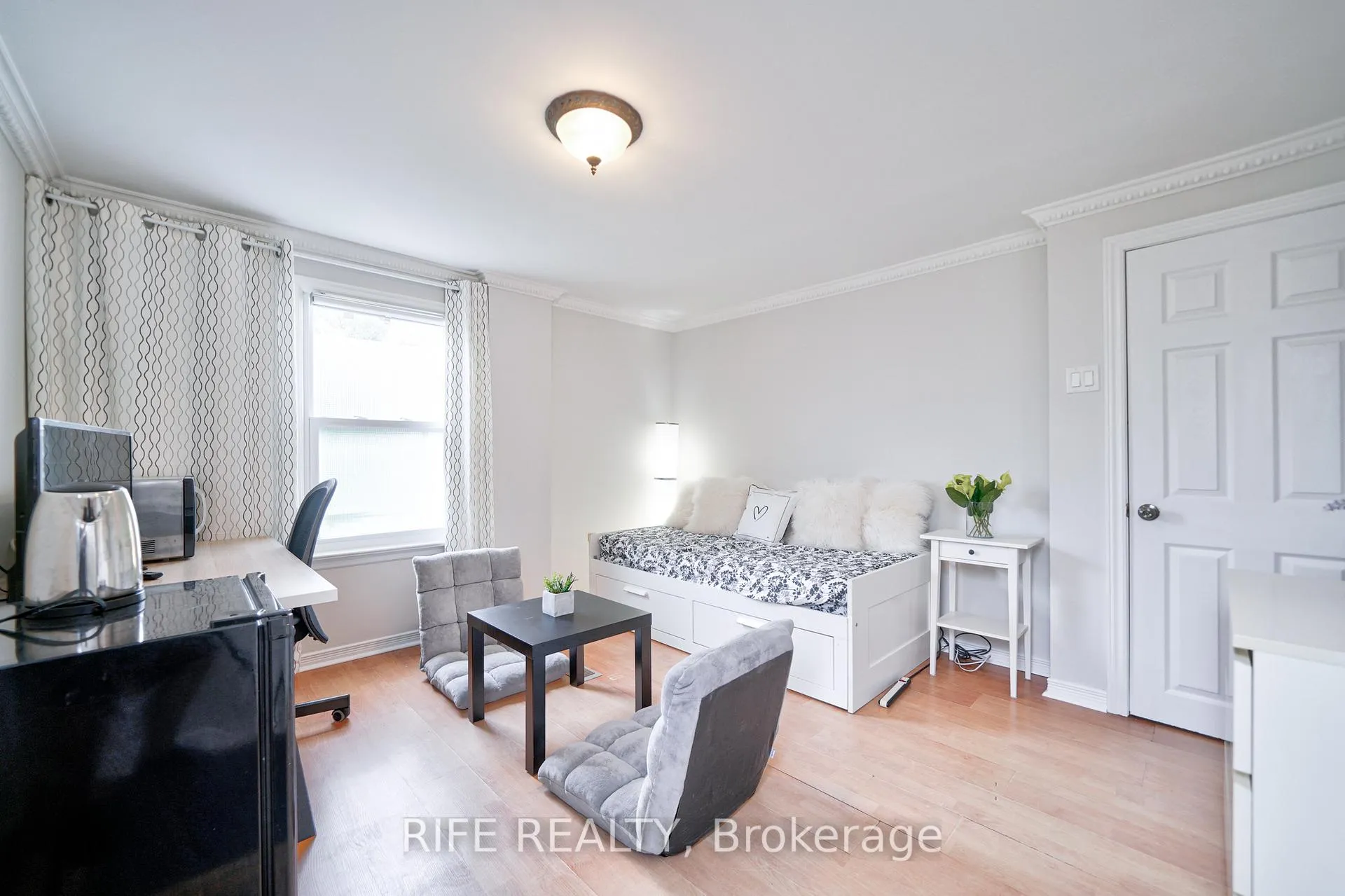 Photo 5 of Unit Studio Unit, 239 Crestwood Road, Vaughan, Crestwood-Springfarm-Yorkhill — HOMEH