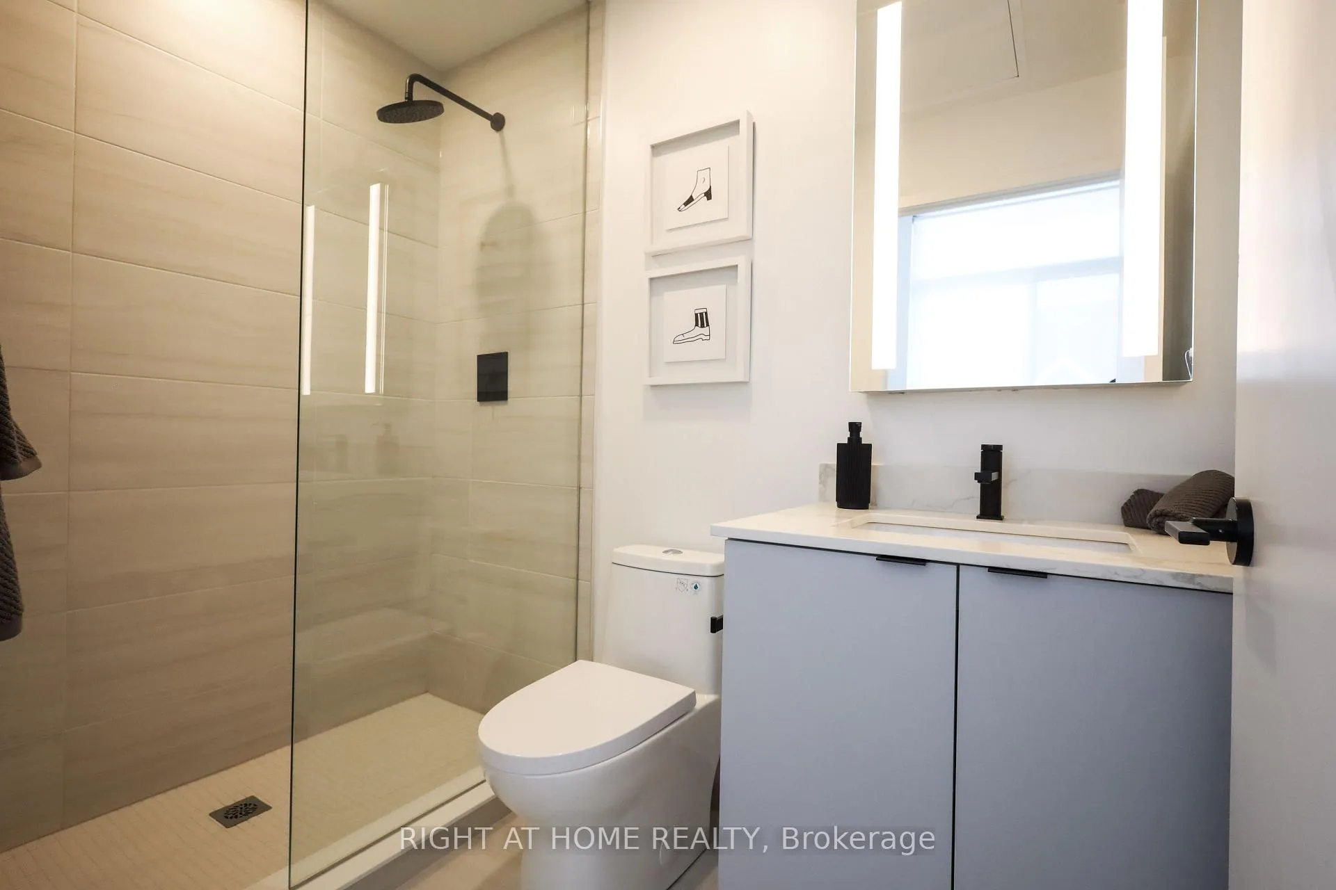 Photo 18 of Unit 204, 285 Dufferin Street, Toronto, South Parkdale — HOMEH
