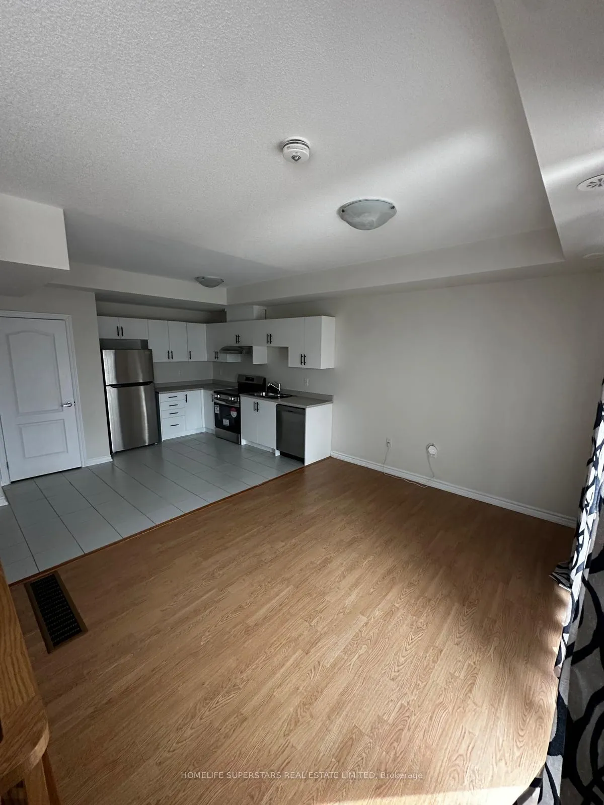 Photo 5 of 2067 Prestonvale Road, Clarington, Courtice — HOMEH