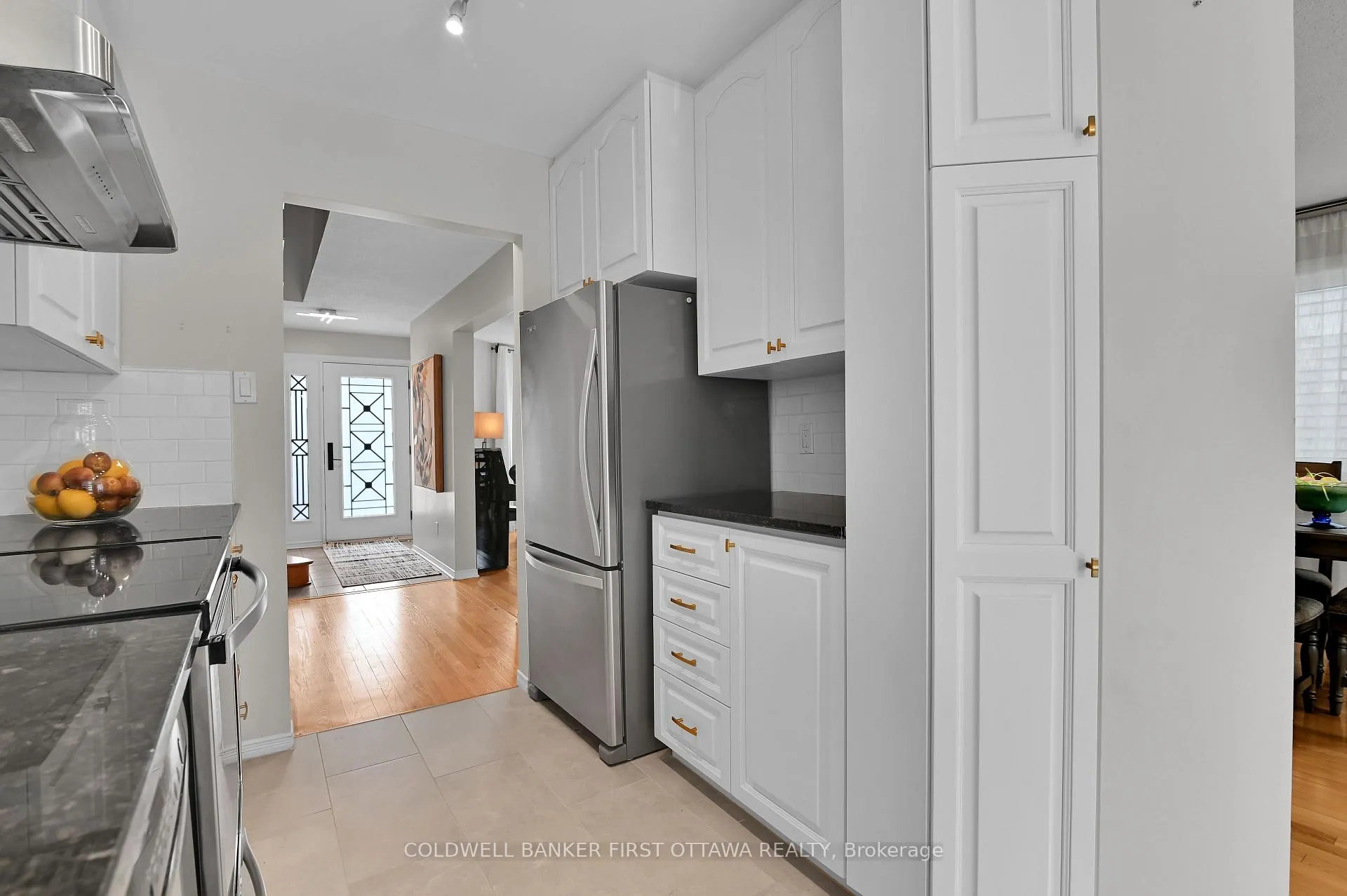 Photo 12 of 77 Topley Crescent W, Ottawa, Hunt Club Park — HOMEH