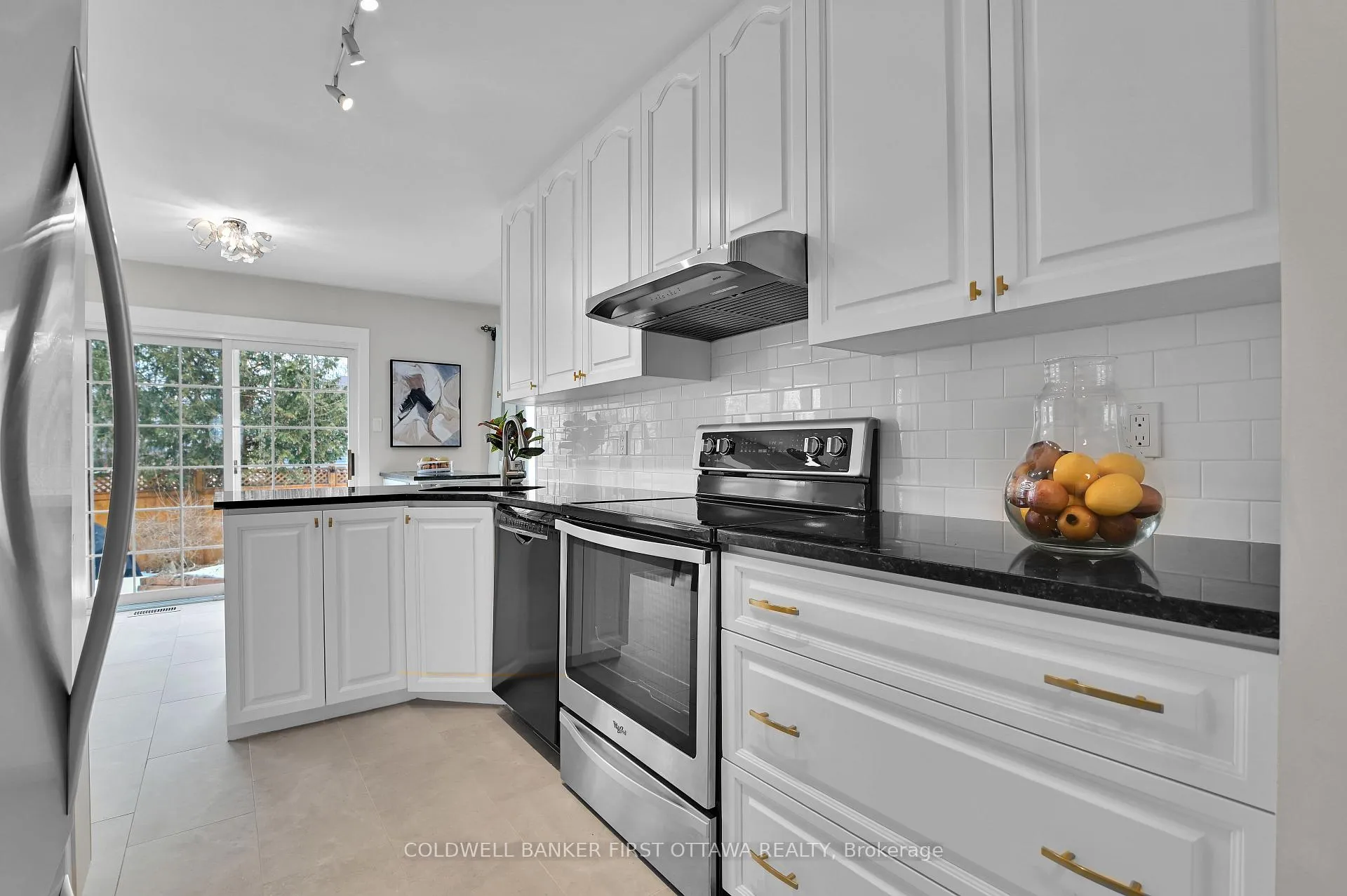 Photo 13 of 77 Topley Crescent W, Ottawa, Hunt Club Park — HOMEH