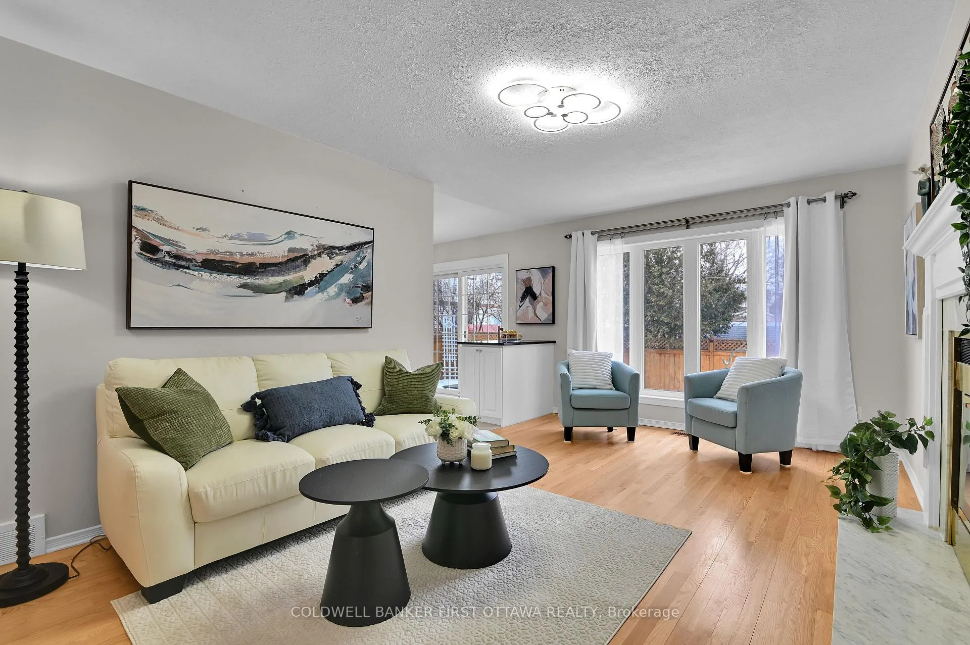 Photo 14 of 77 Topley Crescent W, Ottawa, Hunt Club Park — HOMEH