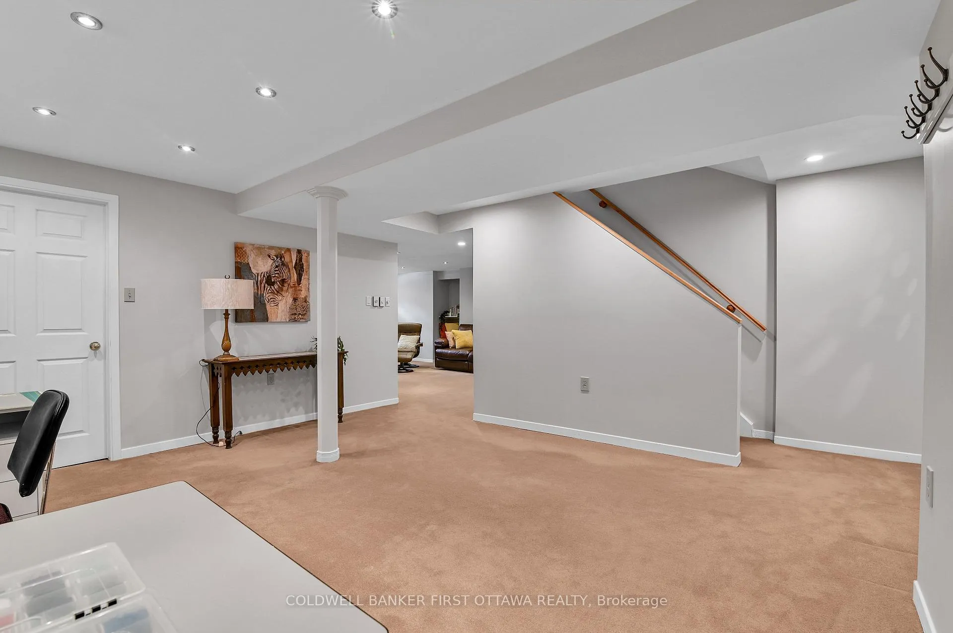 Photo 30 of 77 Topley Crescent W, Ottawa, Hunt Club Park — HOMEH
