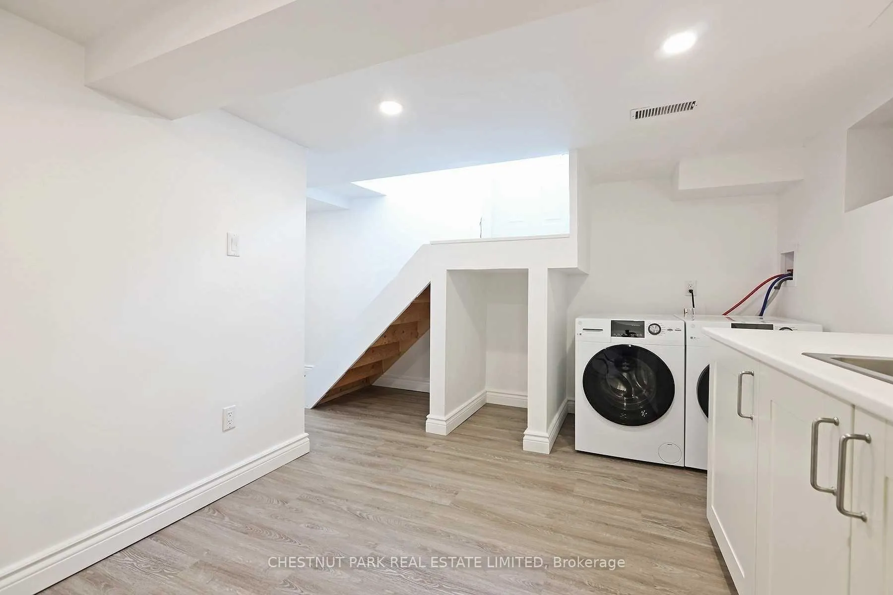 Photo 5 of 15 Denison Road W, North York, Weston — HOMEH