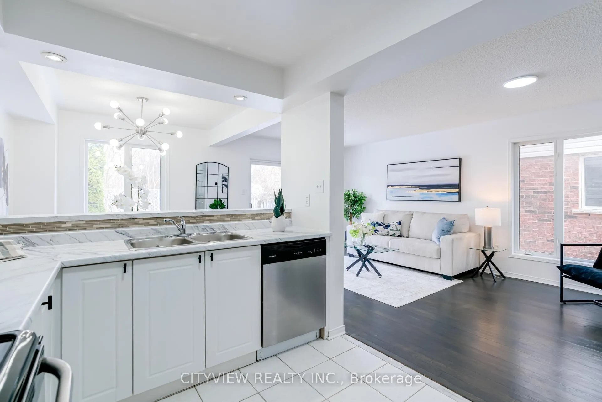 Photo 11 of 634 Amaretto Avenue, Pickering, Amberlea — HOMEH