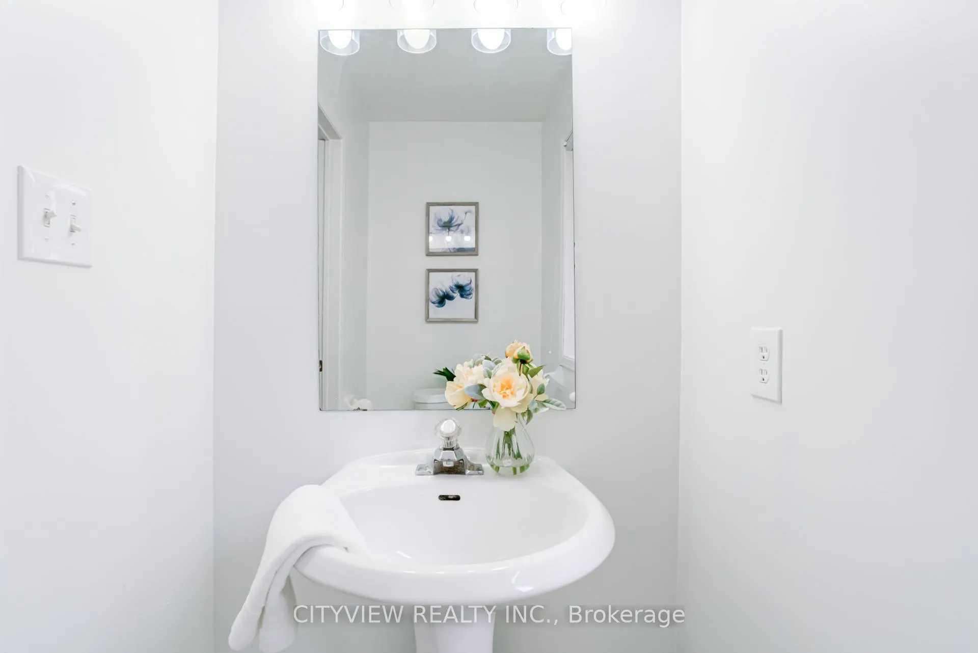 Photo 12 of 634 Amaretto Avenue, Pickering, Amberlea — HOMEH