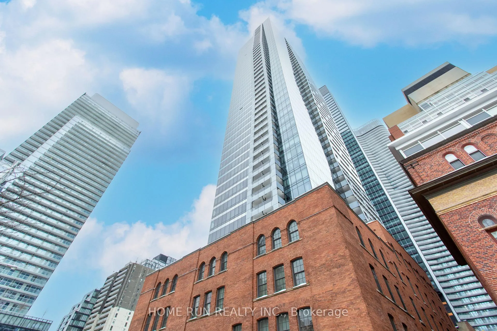 Photo 1 of Unit 9, 5 St. Joseph Street, Toronto, Bay Street Corridor — HOMEH