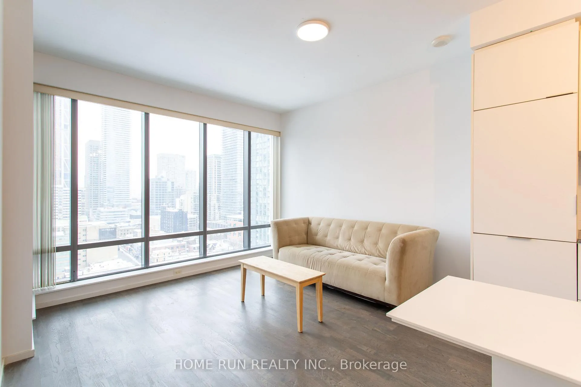 Photo 13 of Unit 9, 5 St. Joseph Street, Toronto, Bay Street Corridor — HOMEH