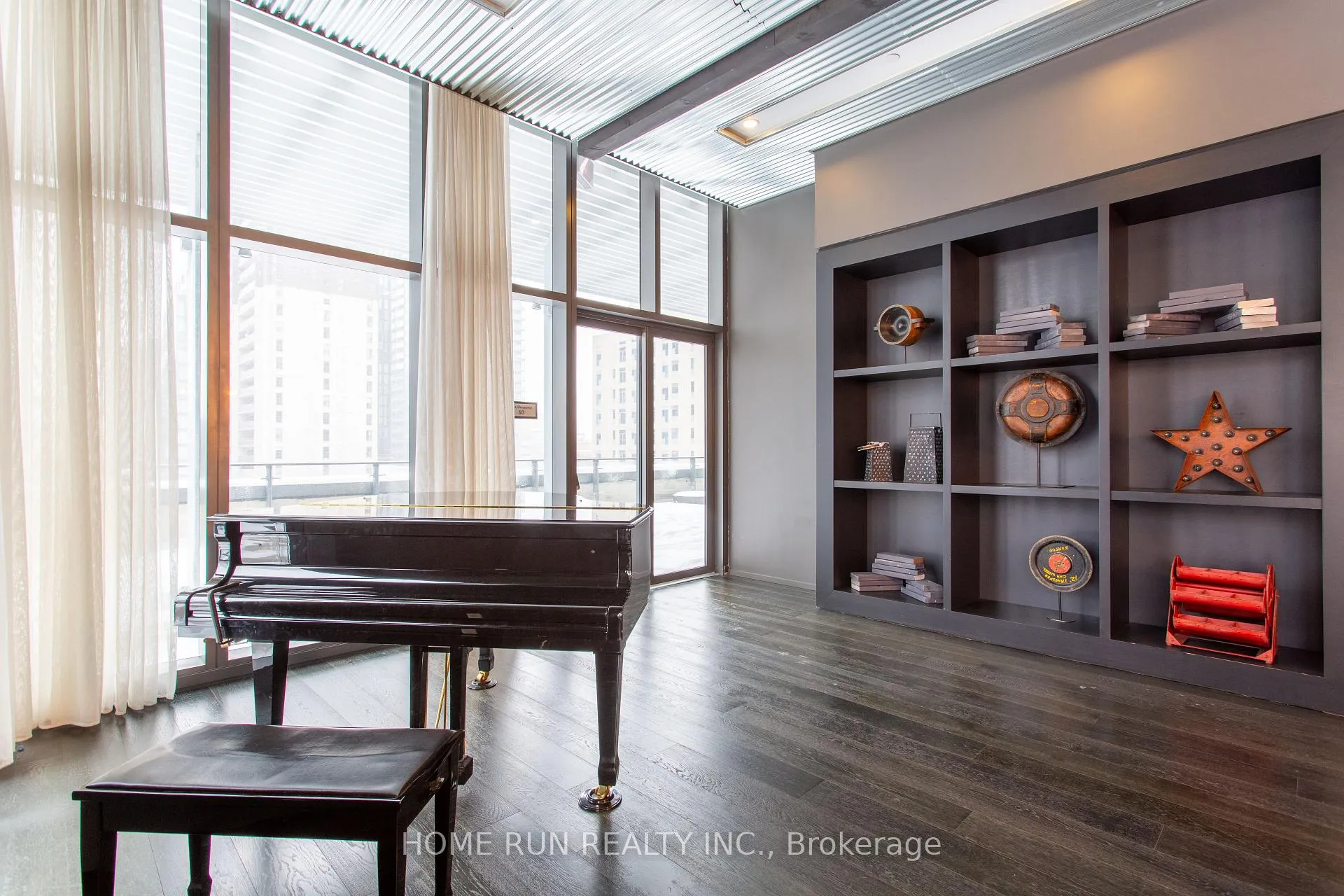 Photo 16 of Unit 9, 5 St. Joseph Street, Toronto, Bay Street Corridor — HOMEH