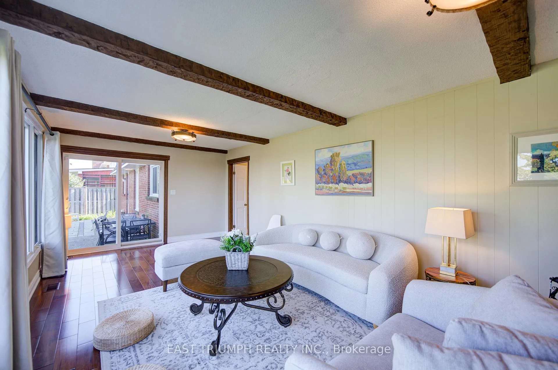 Photo 18 of 39 Royal York Road, St. Catharines, Lakeshore — HOMEH