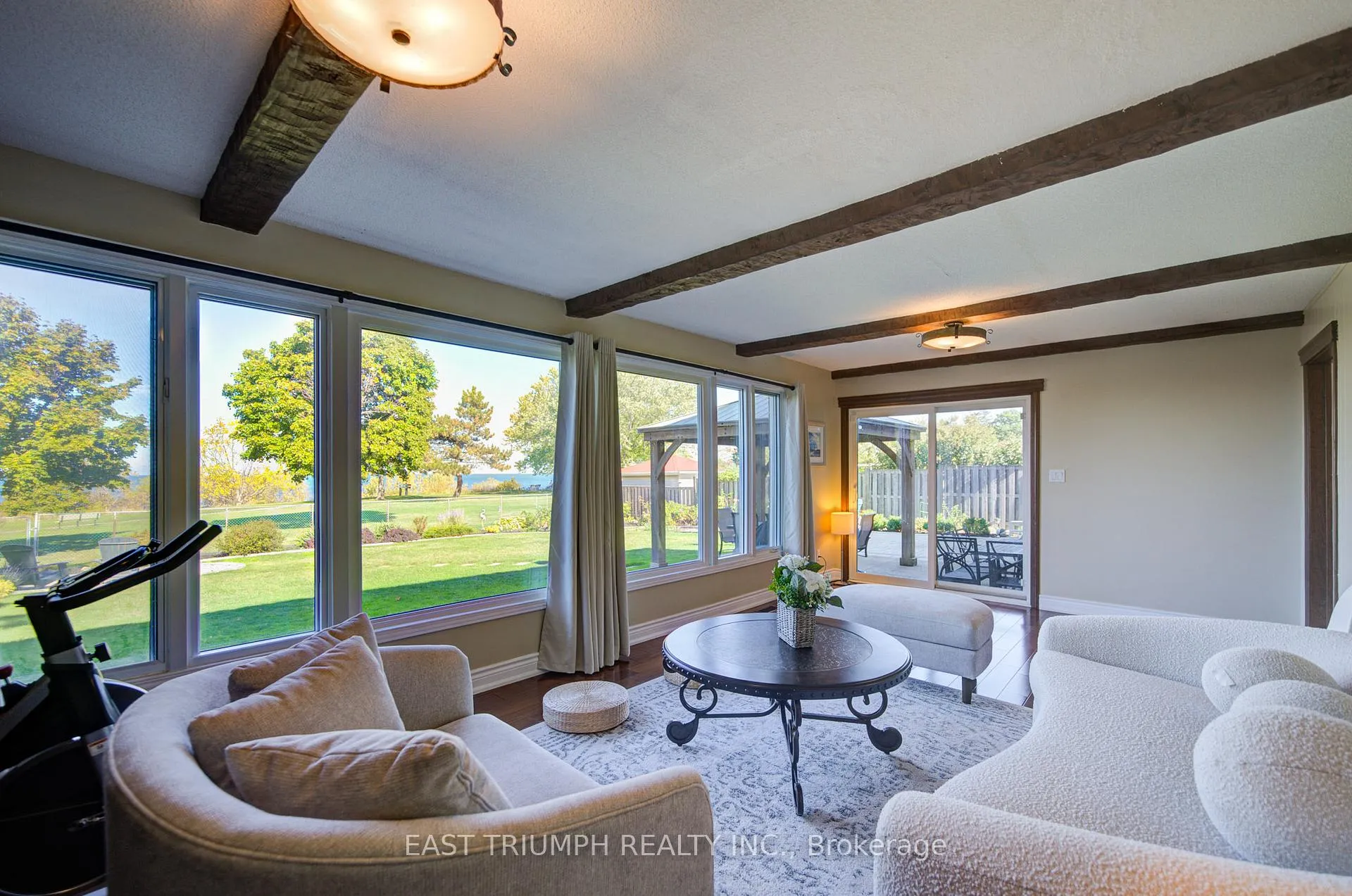 Photo 19 of 39 Royal York Road, St. Catharines, Lakeshore — HOMEH