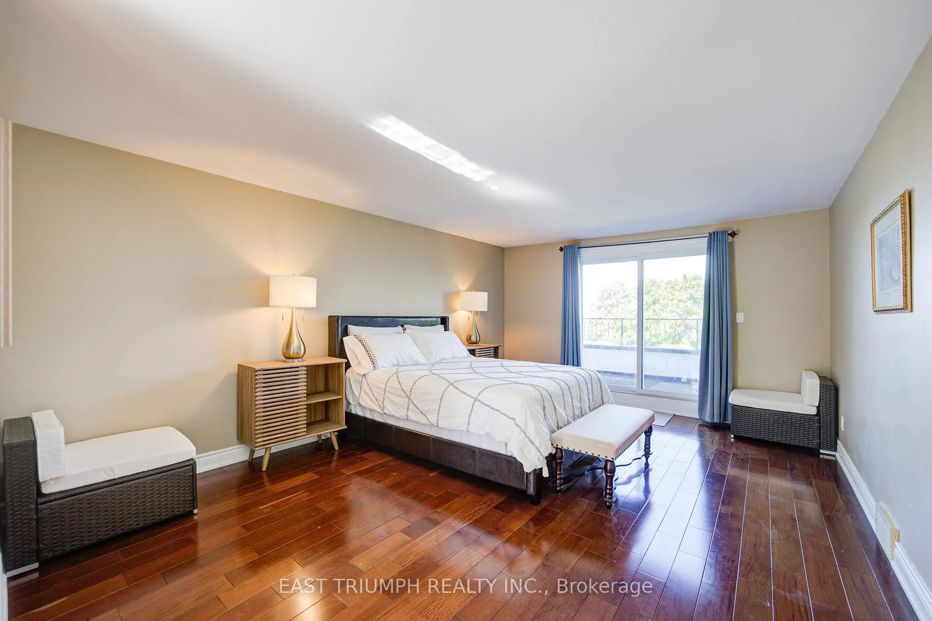 Photo 21 of 39 Royal York Road, St. Catharines, Lakeshore — HOMEH