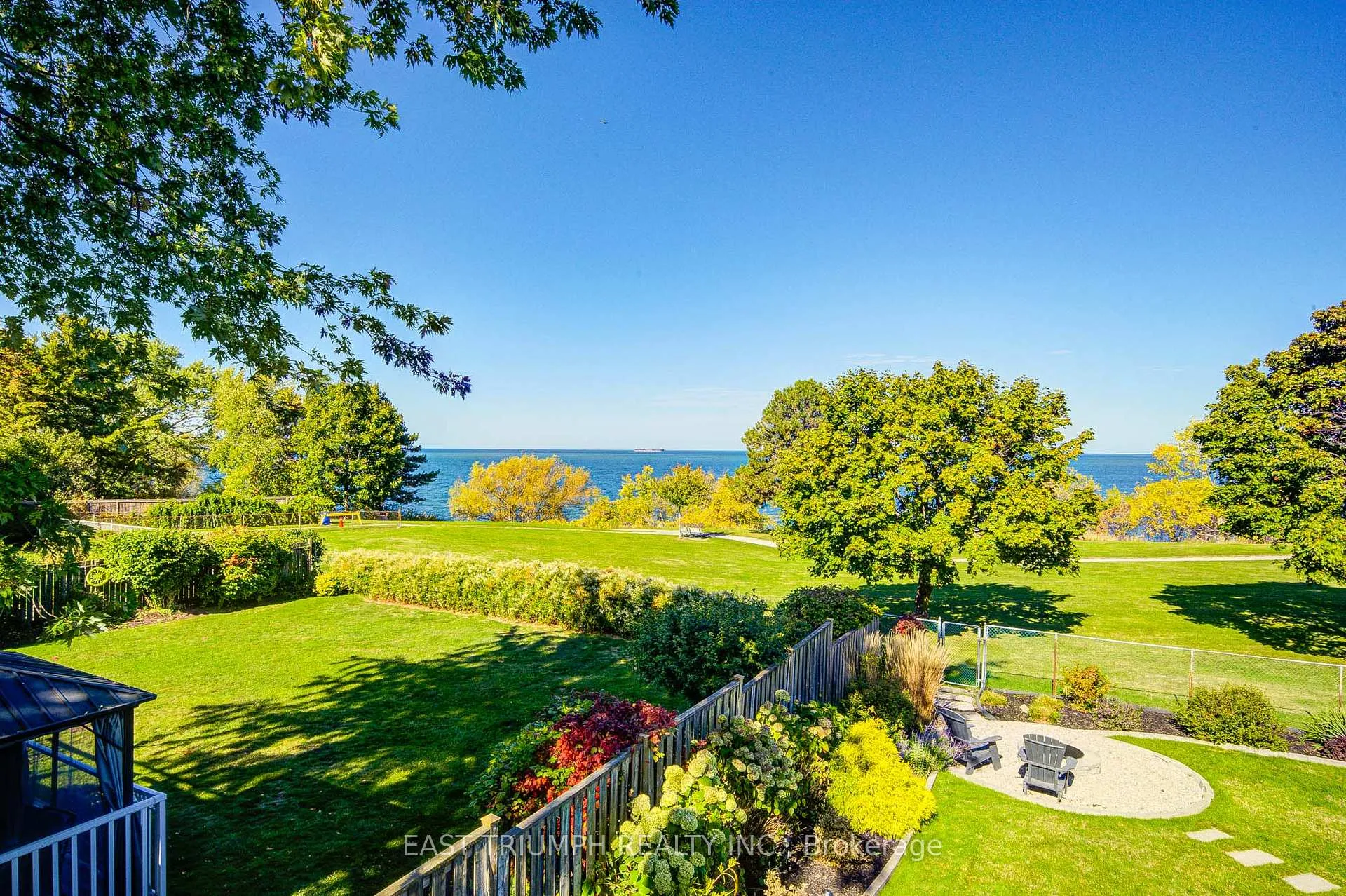 Photo 25 of 39 Royal York Road, St. Catharines, Lakeshore — HOMEH