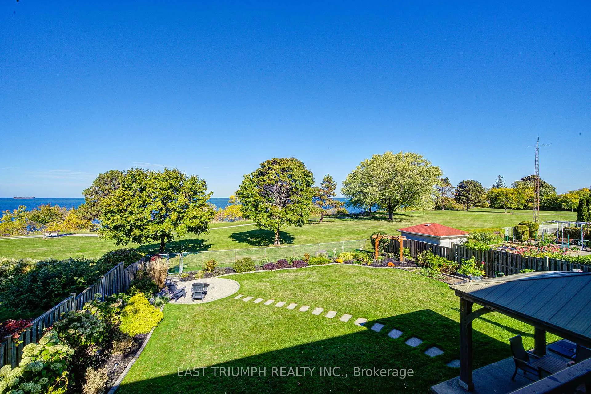 Photo 26 of 39 Royal York Road, St. Catharines, Lakeshore — HOMEH