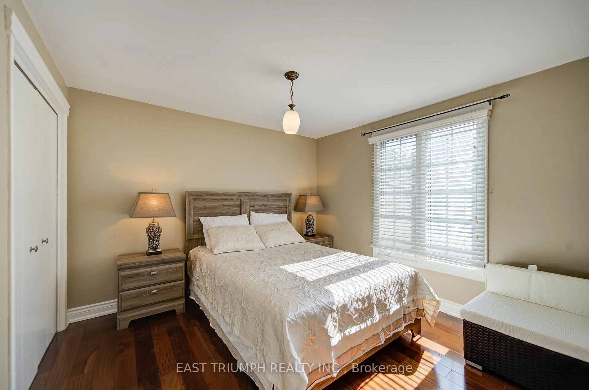 Photo 31 of 39 Royal York Road, St. Catharines, Lakeshore — HOMEH
