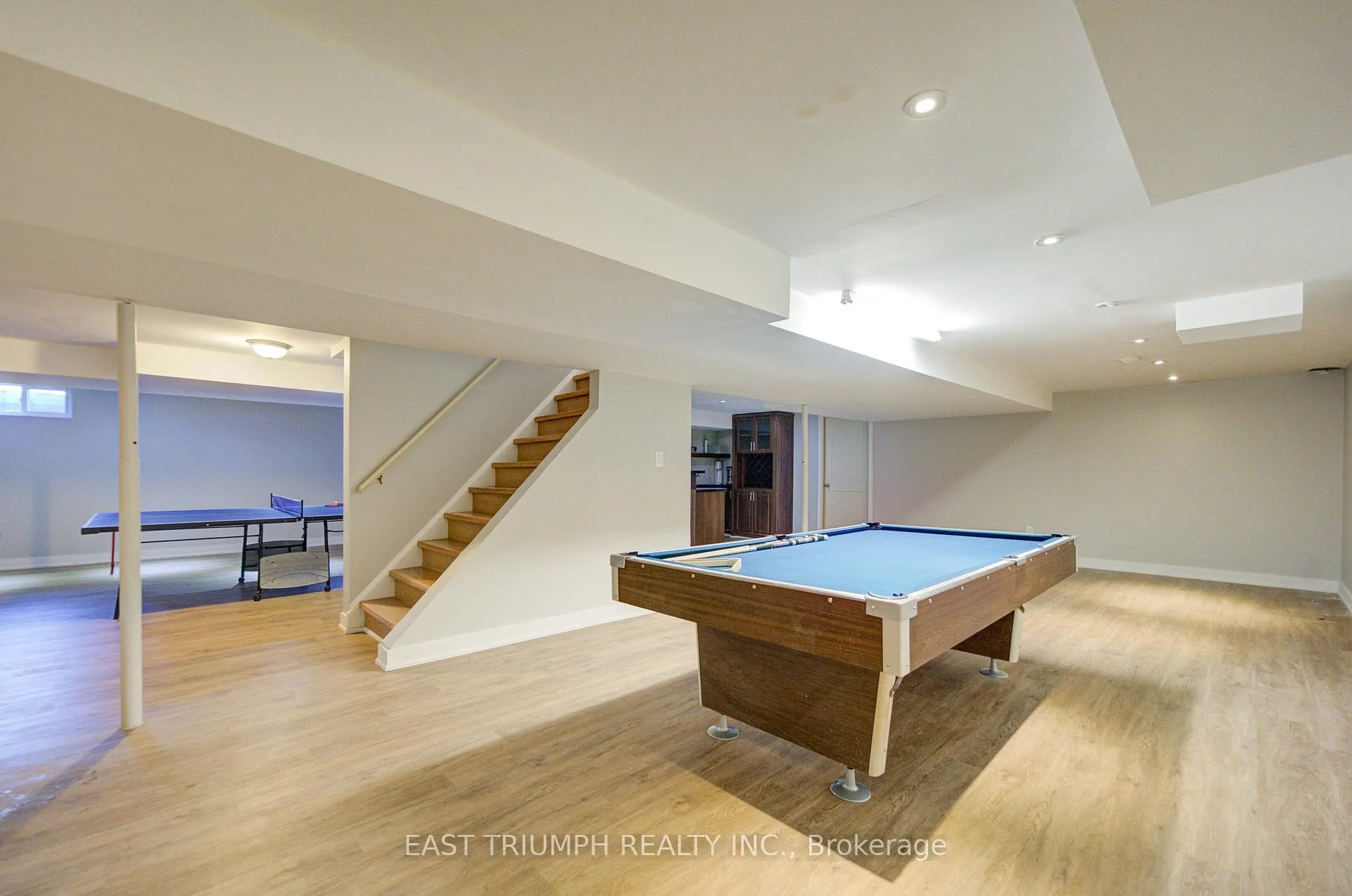 Photo 38 of 39 Royal York Road, St. Catharines, Lakeshore — HOMEH