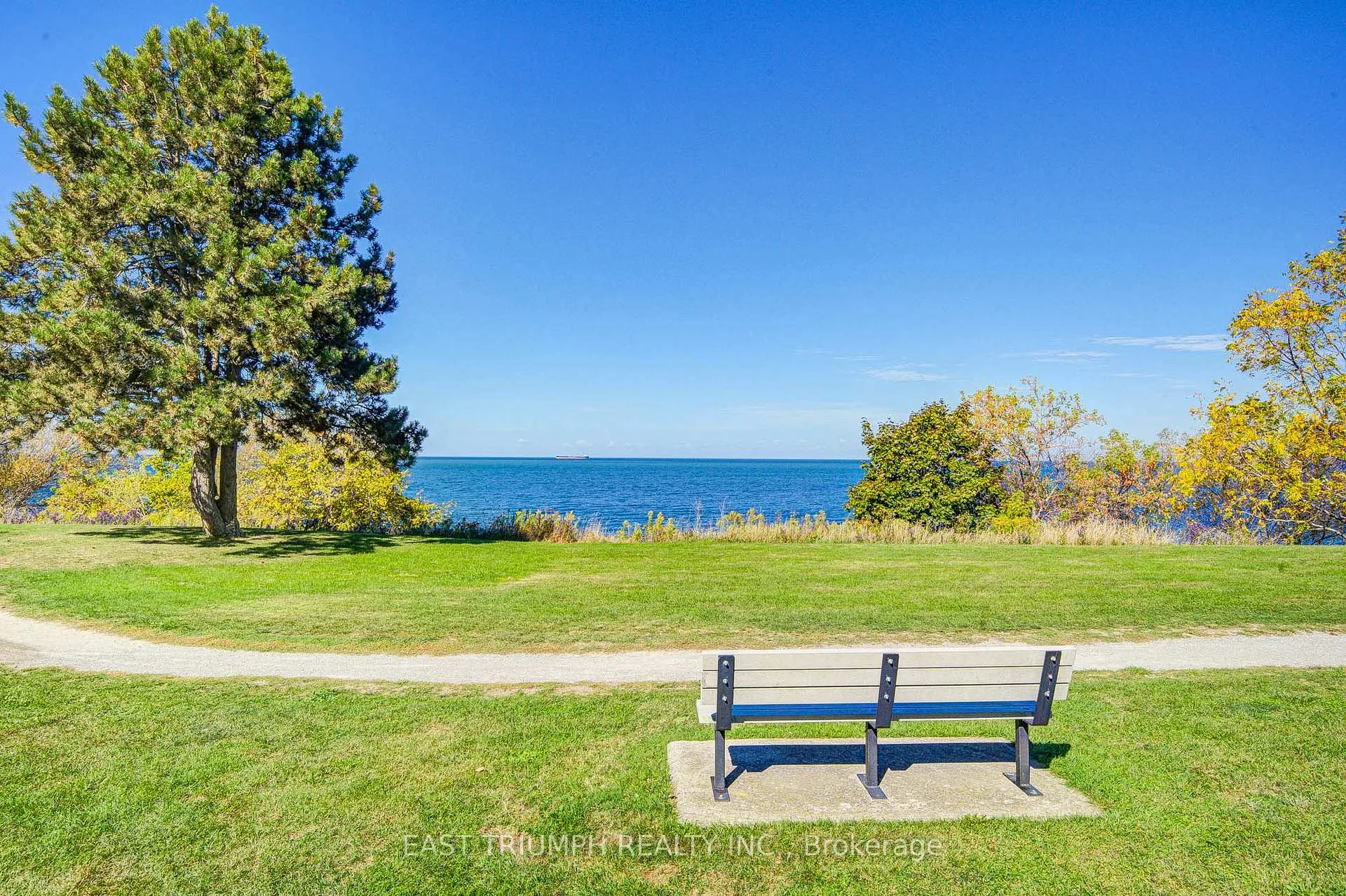 Photo 43 of 39 Royal York Road, St. Catharines, Lakeshore — HOMEH