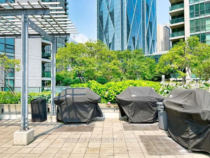 Photo 36 of Unit 803, 16 Yonge Street, Toronto, Waterfront Communities — HOMEH