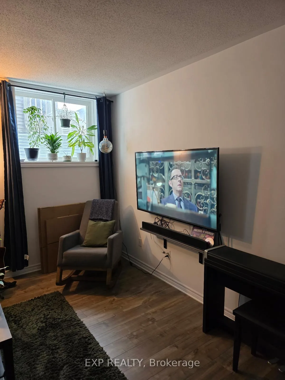 Photo 4 of Unit B, 159 Minikan Street, Ottawa, Blossom Park/Kemp Park/Findlay Creek — HOMEH