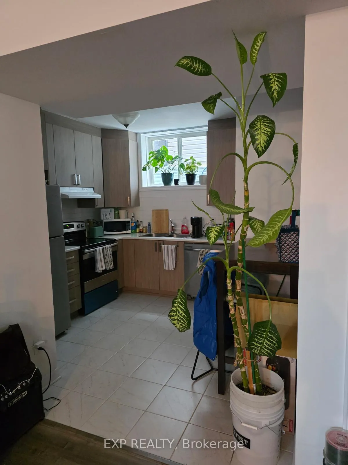 Photo 7 of Unit B, 159 Minikan Street, Ottawa, Blossom Park/Kemp Park/Findlay Creek — HOMEH