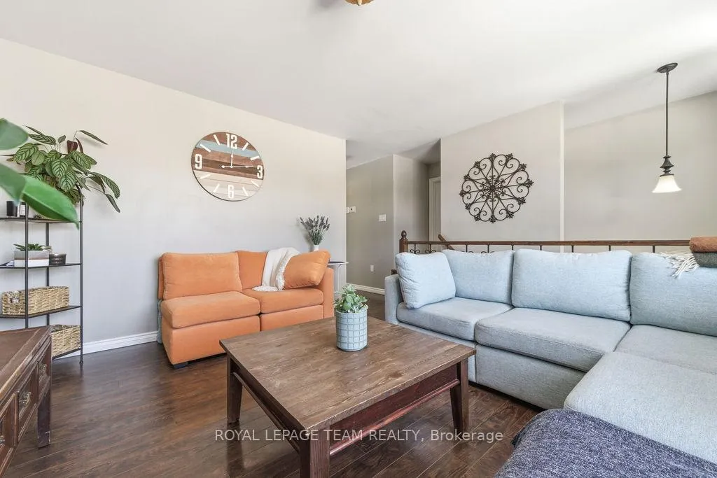 Photo 13 of 264 Mckenzie Street E, Pembroke — HOMEH