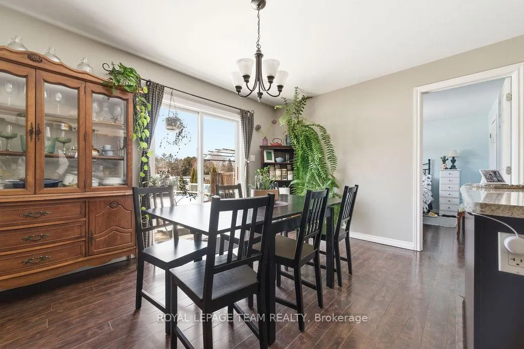 Photo 21 of 264 Mckenzie Street E, Pembroke — HOMEH